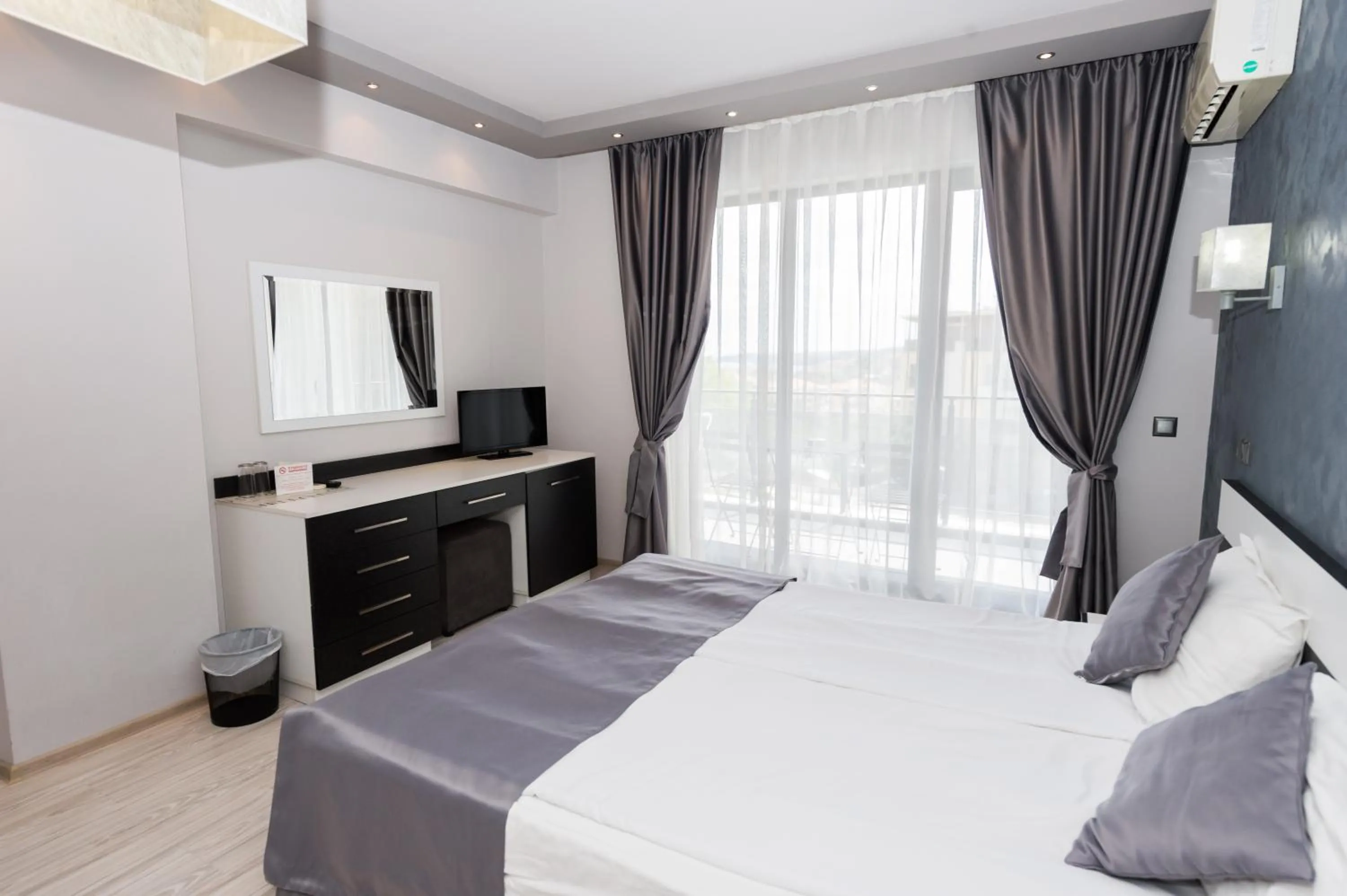 Bed in Polina Beach