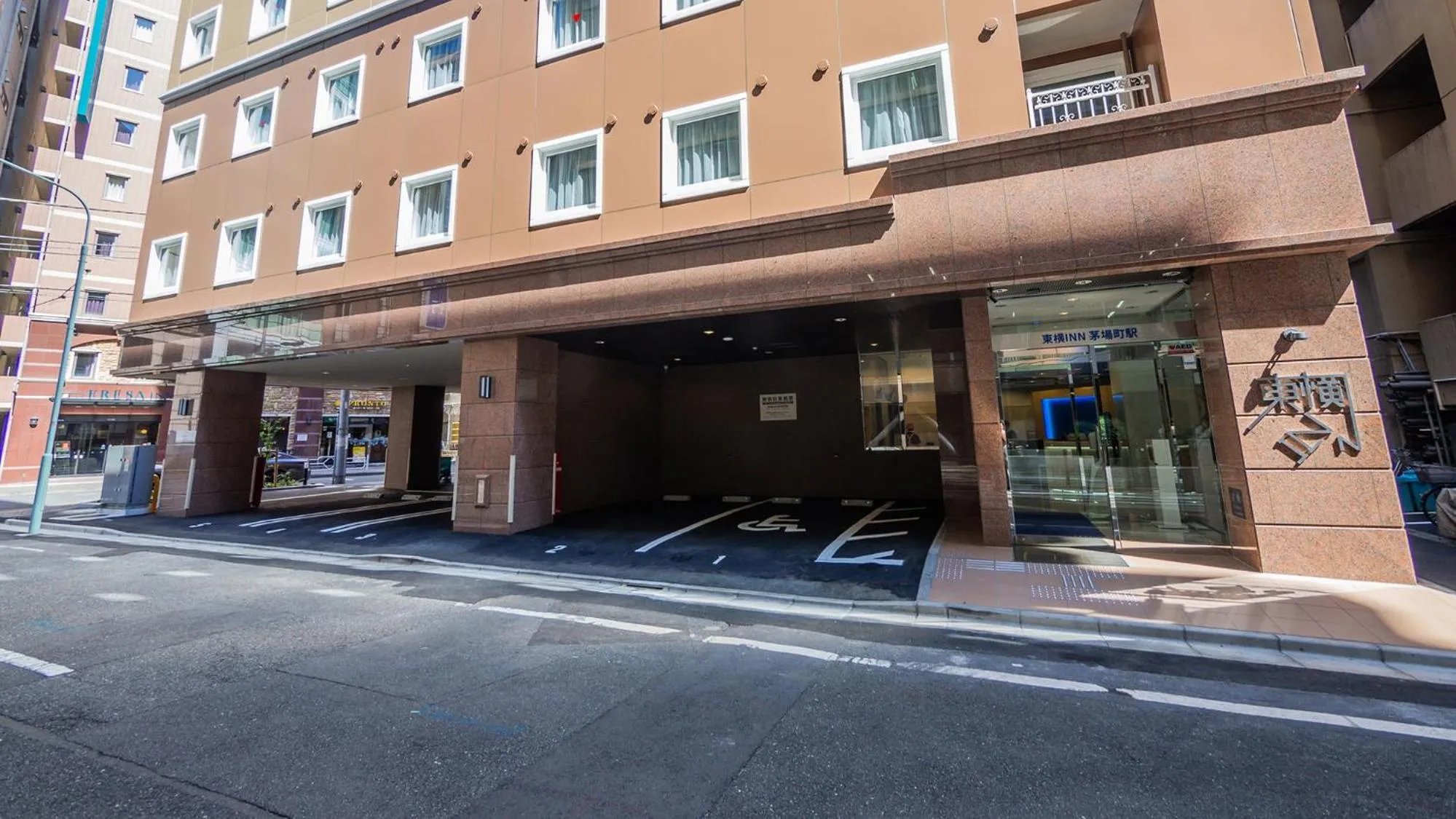 Parking in Toyoko Inn Kayabacho Eki