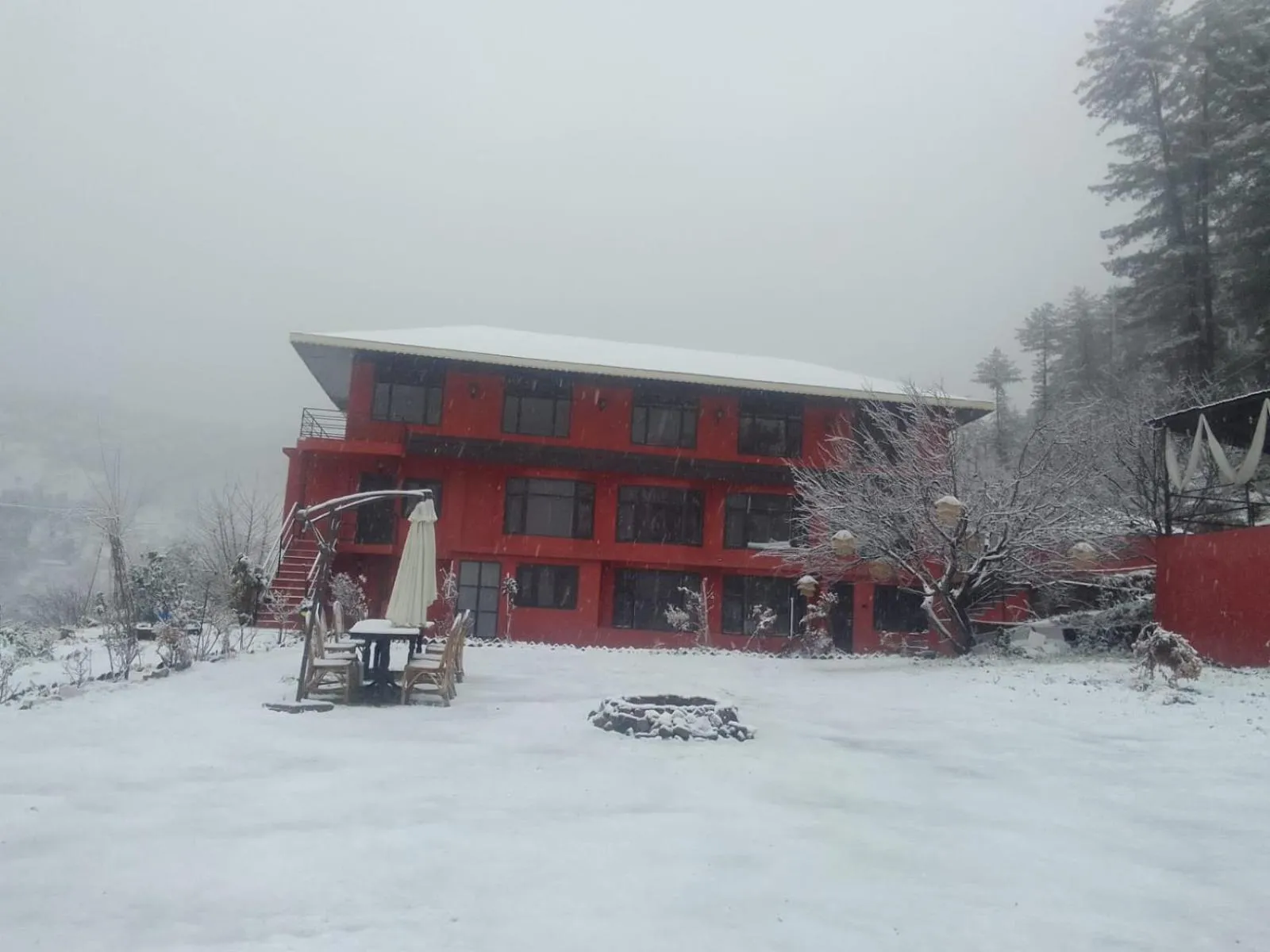 Minimalist : An Eco Farmstay