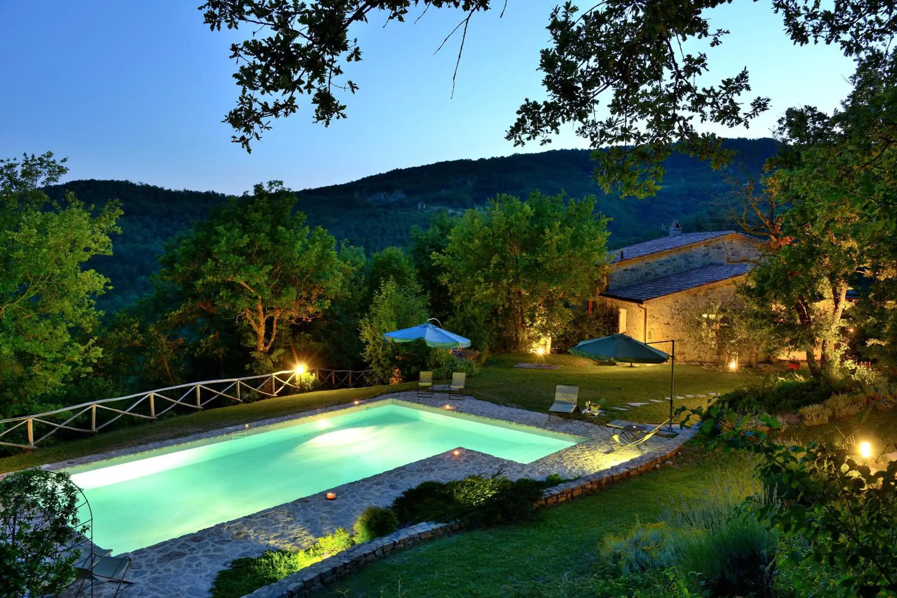 Villa Costa piccola with private pool in Umbria Villa Costa piccola with private pool in Umbria