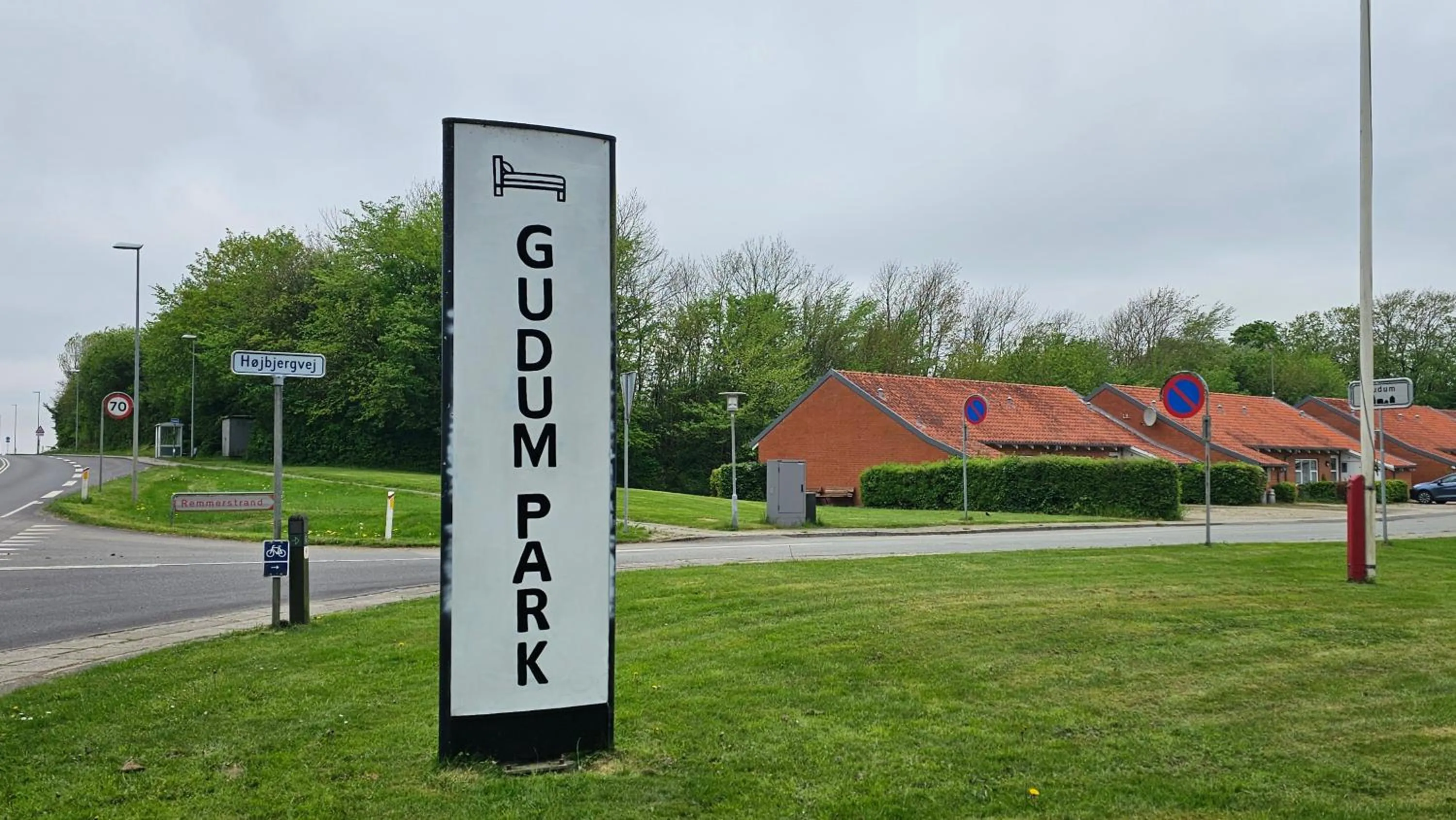 Property logo or sign in Gudum Park