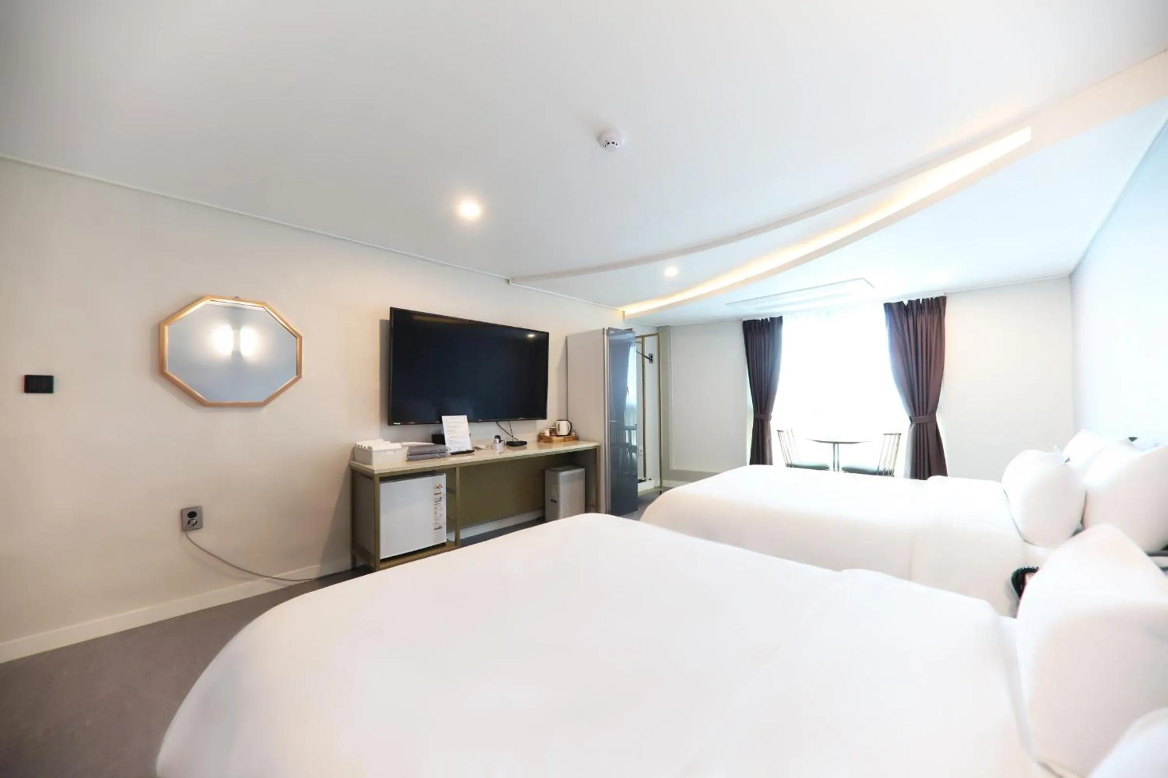 Bed in Brighton Hotel