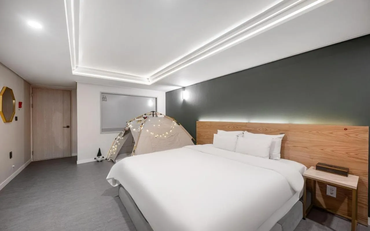 Bed in Brighton Hotel
