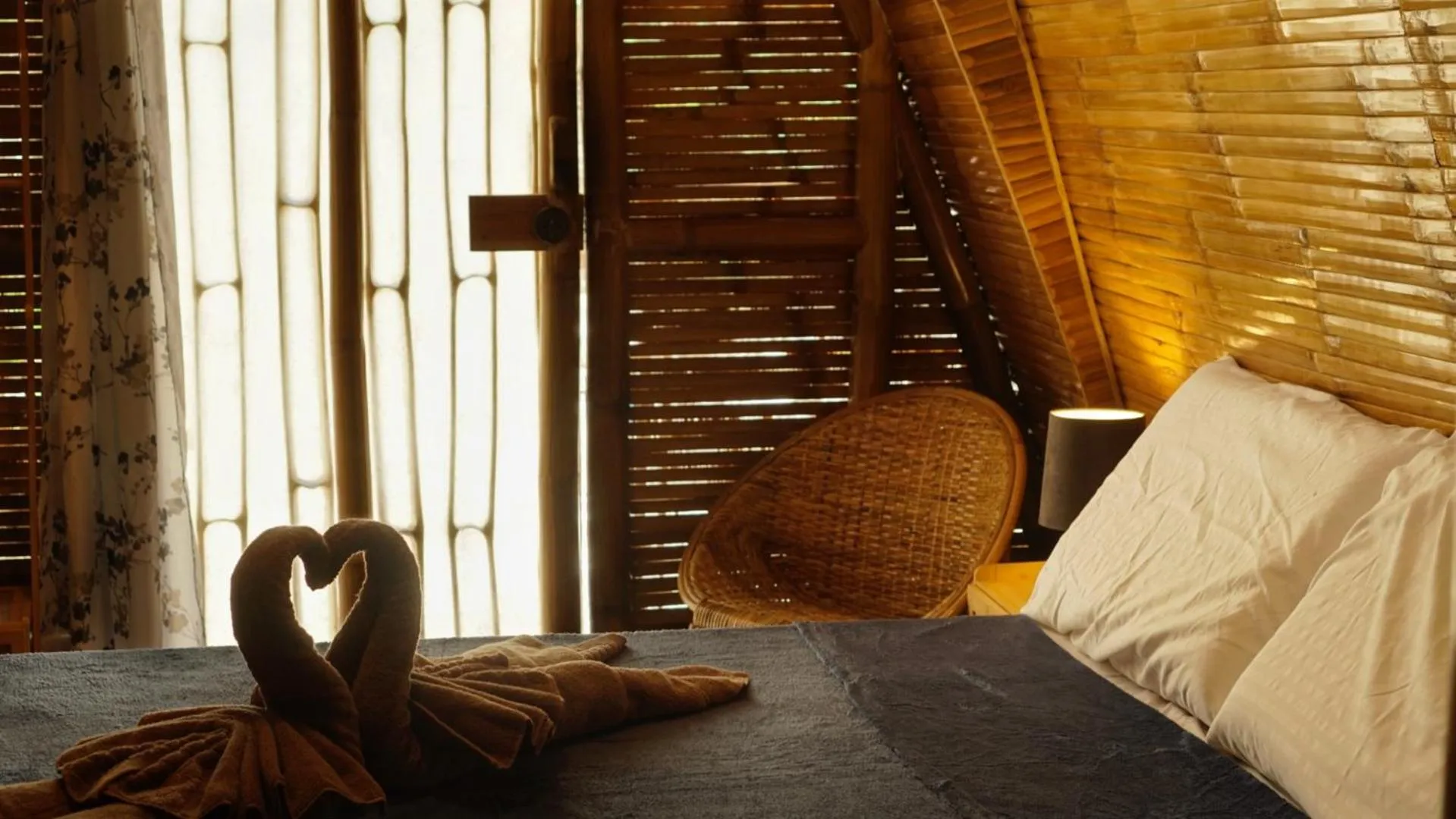 Bed in The Backyard Inn