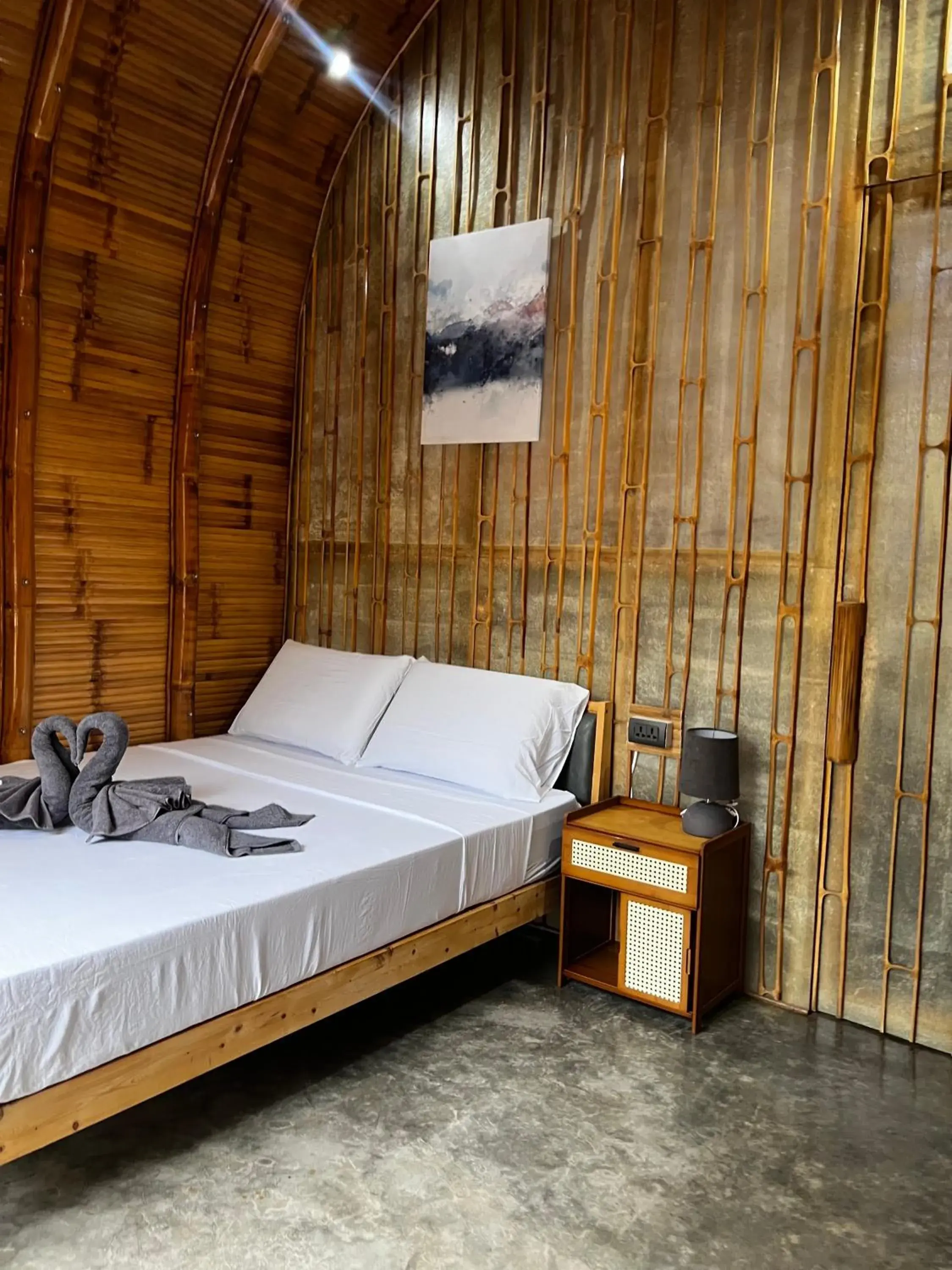 Bed in The Backyard Inn Bed in The Backyard Inn