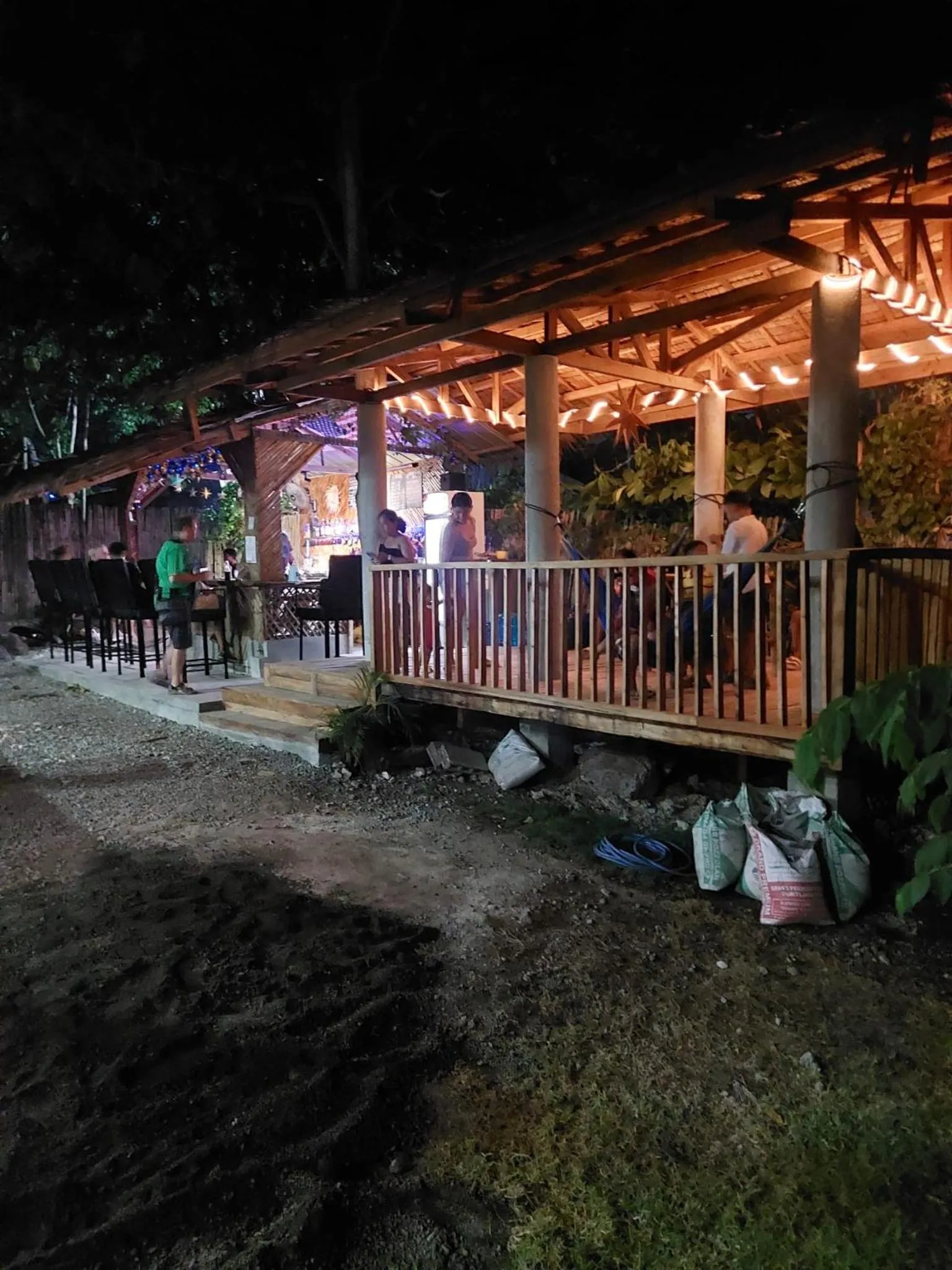 Lounge or bar in The Backyard Inn