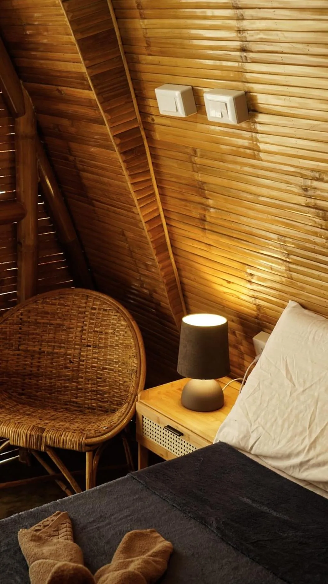 Bed in The Backyard Inn