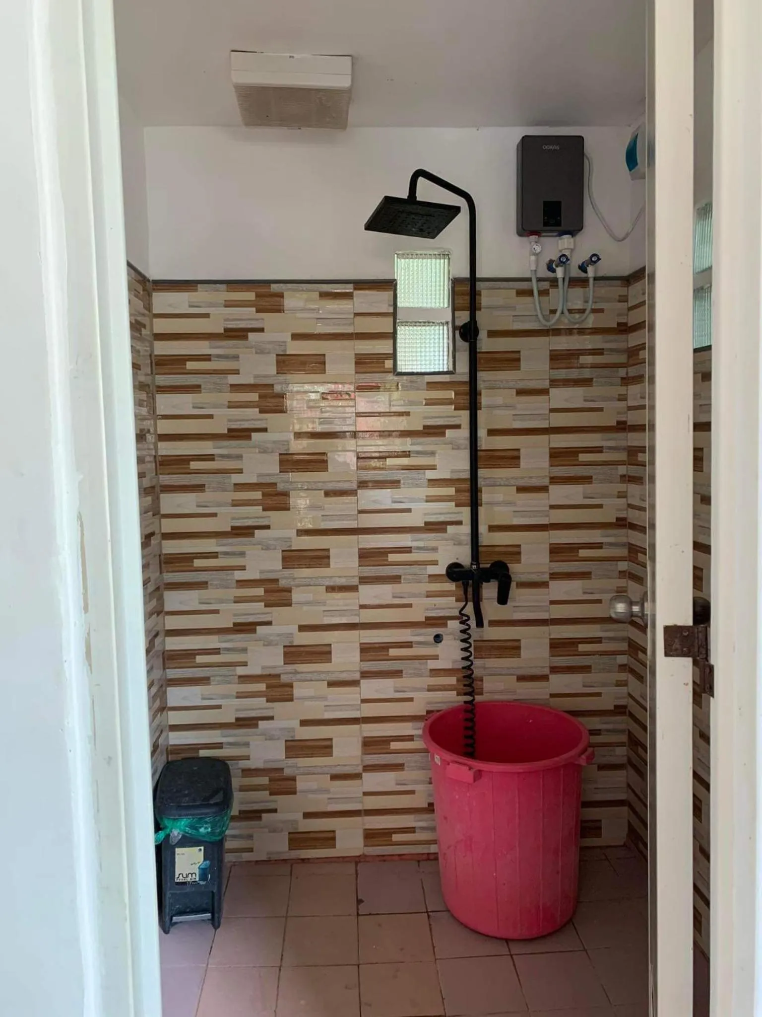 Shower in The Backyard Inn