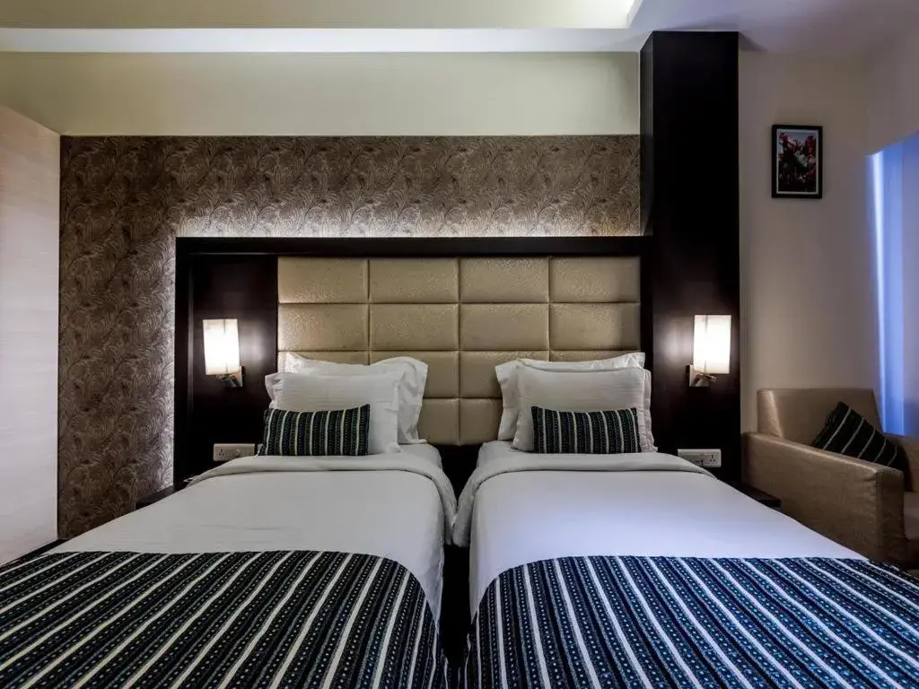 Bedroom, Bed in Galaxy Beacon Hotel, Santacruz ,Mumbai Bedroom, Bed in Galaxy Beacon Hotel, Santacruz ,Mumbai