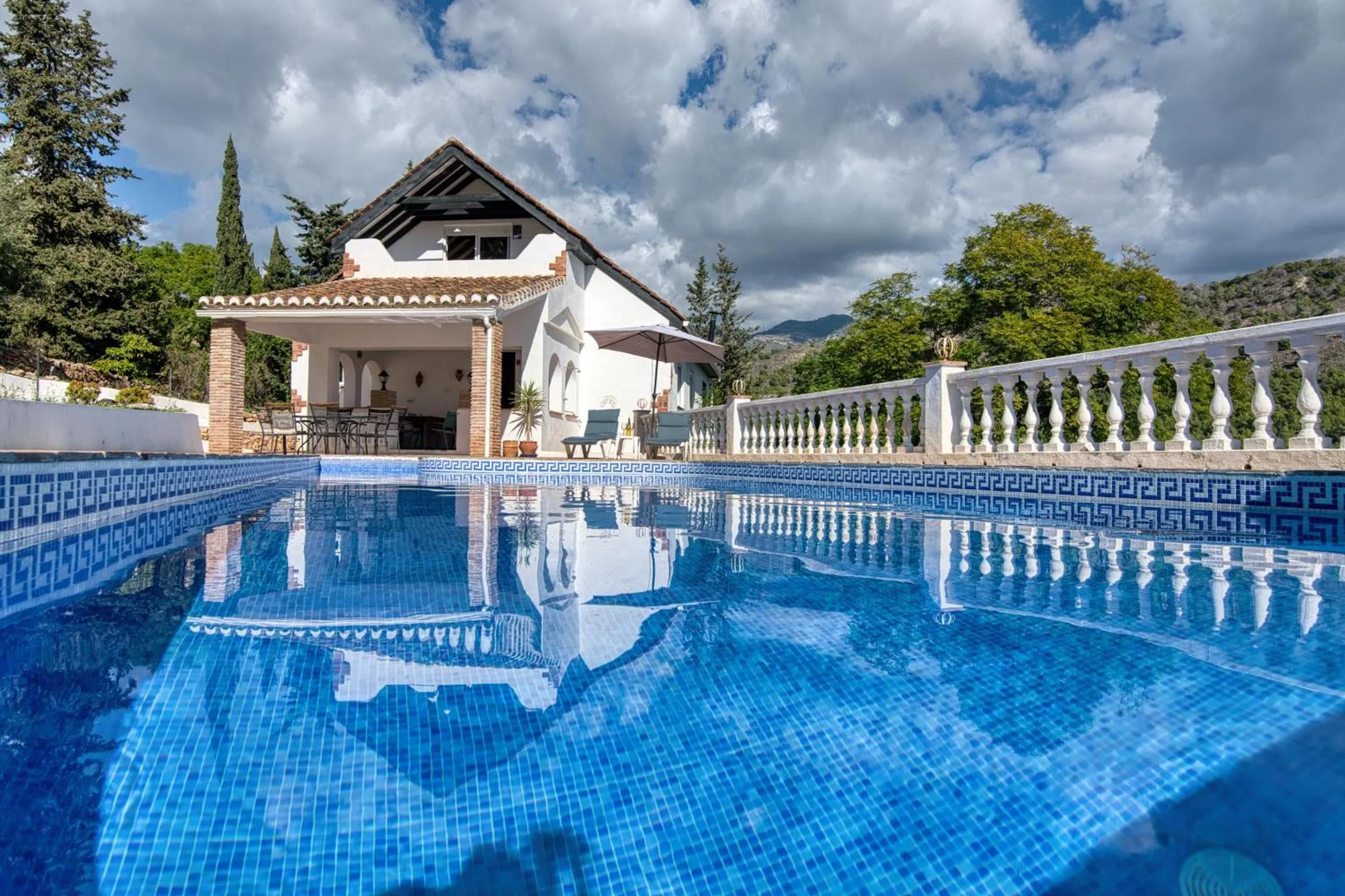 Property building in Villa Morera Bed & Breakfast
