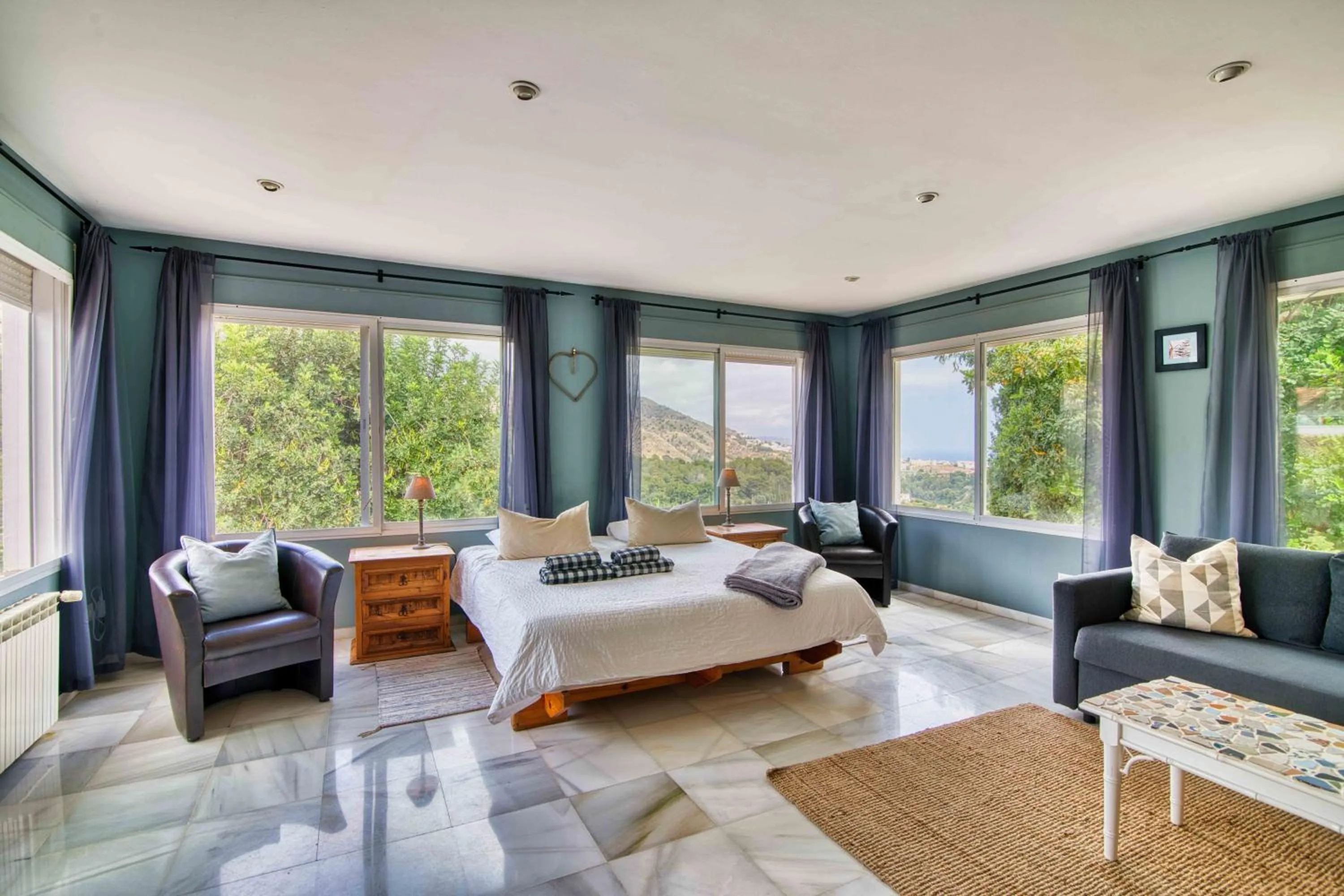 Bed in Villa Morera Bed & Breakfast