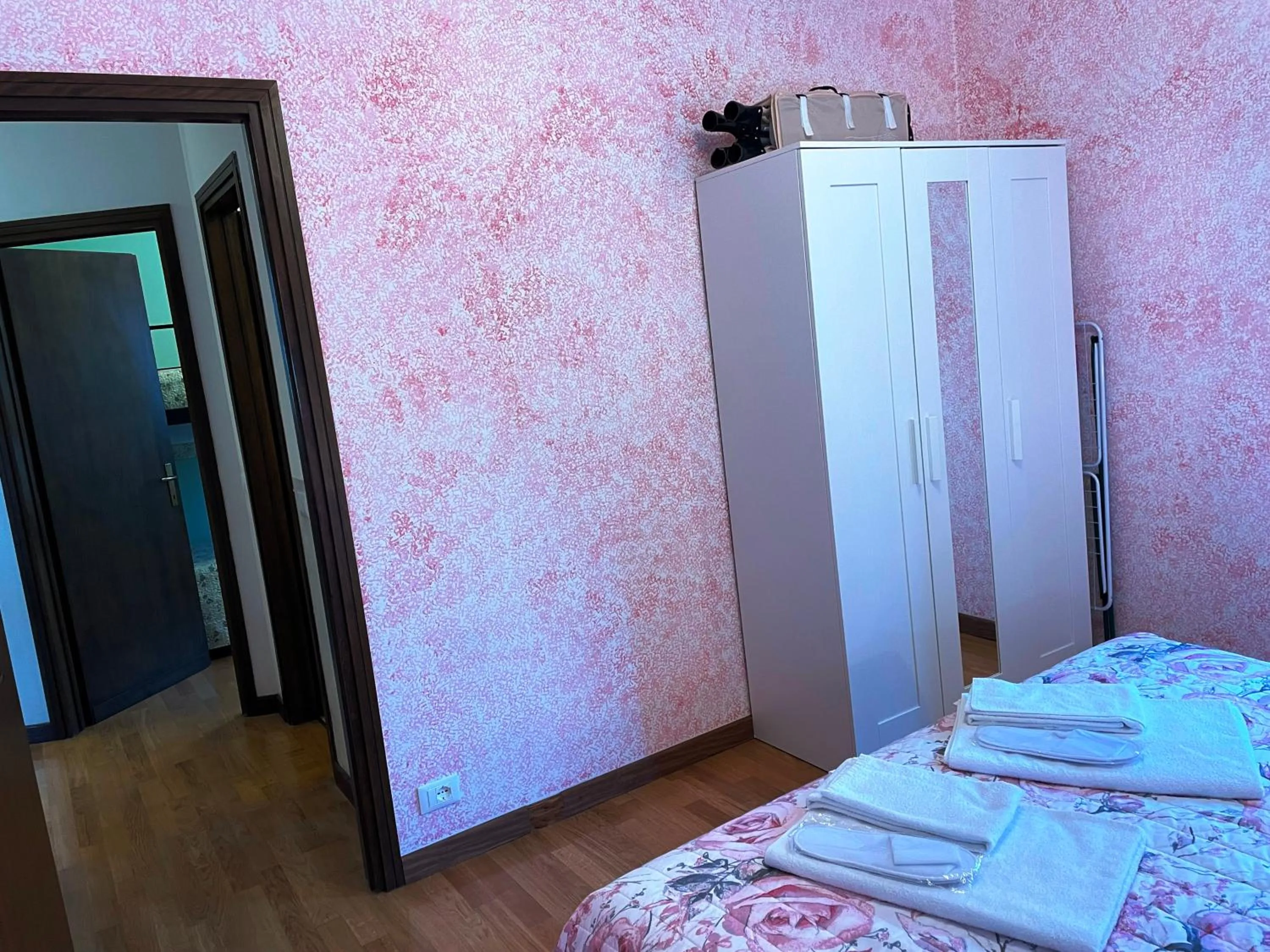 Bed in Hotel Diffuso Il Portichetto sulla collina a Vezio Perledo