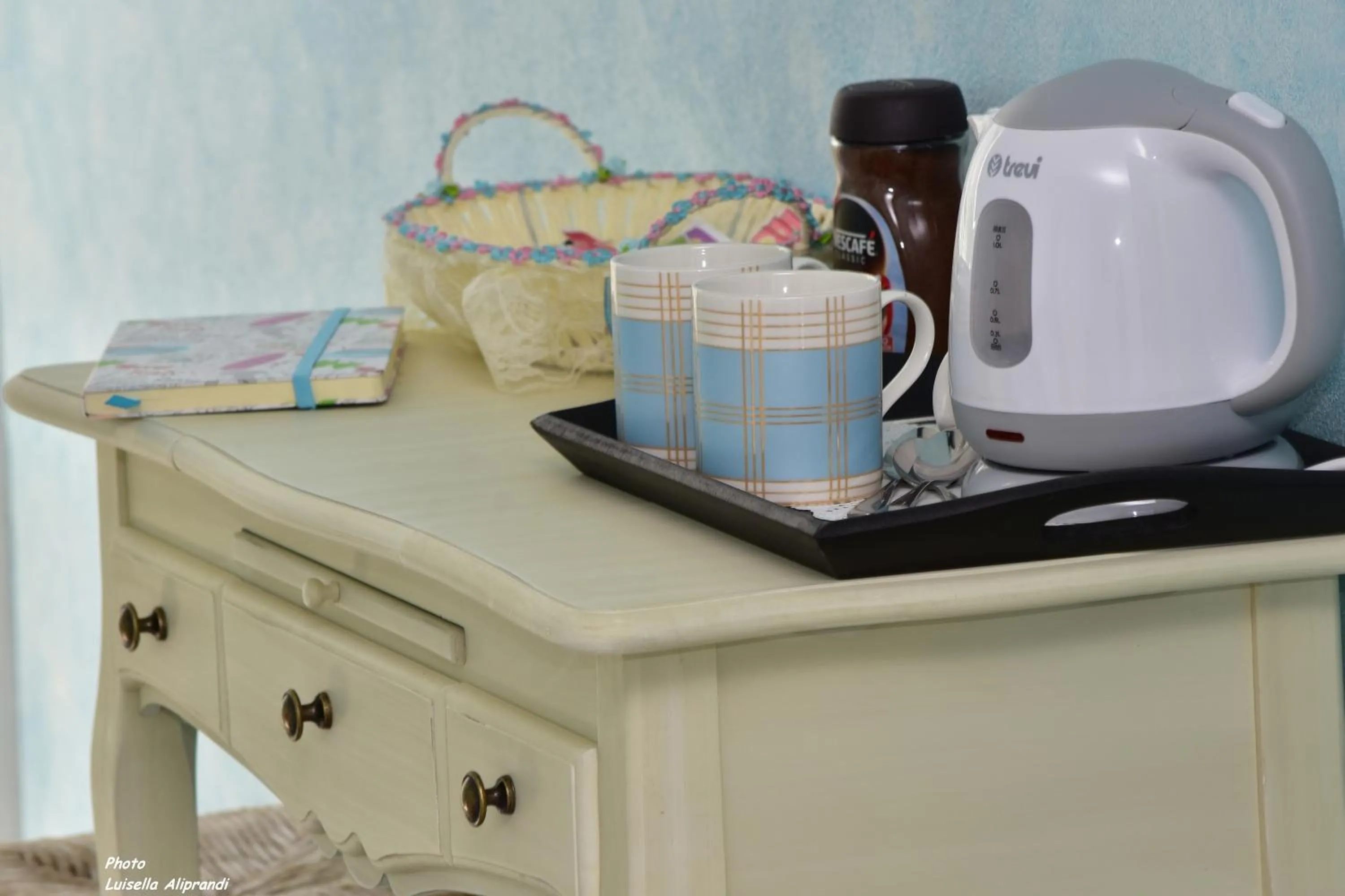 Coffee/tea facilities in Hotel Diffuso Il Portichetto sulla collina a Vezio Perledo