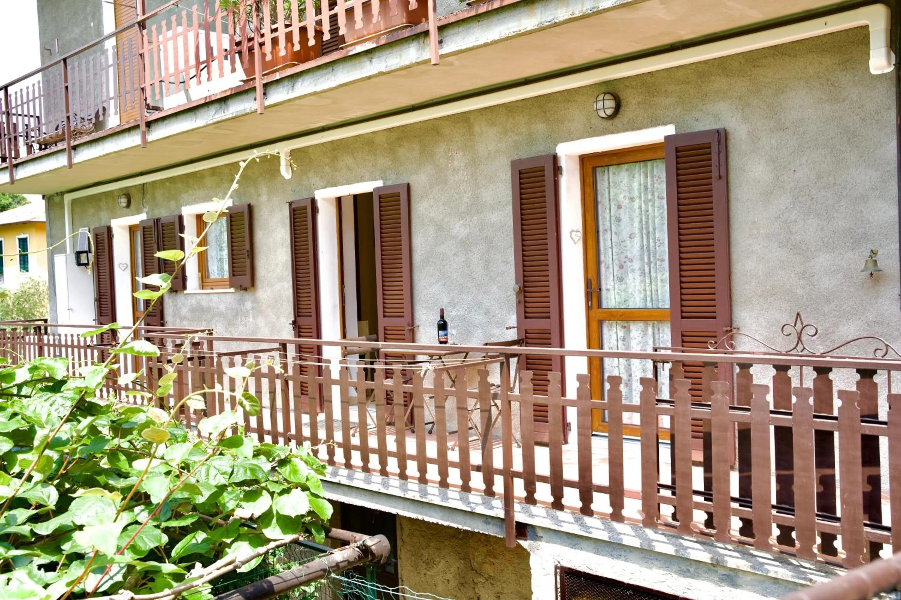 Property building in Hotel Diffuso Il Portichetto sulla collina a Vezio Perledo