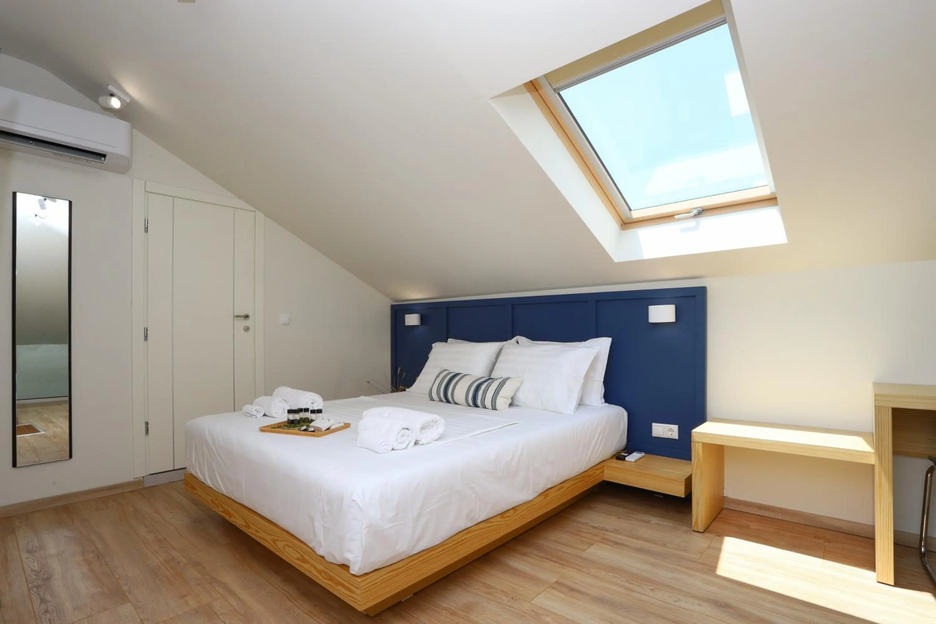 Bedroom, Bed in ONAR OURANOUPOLIS