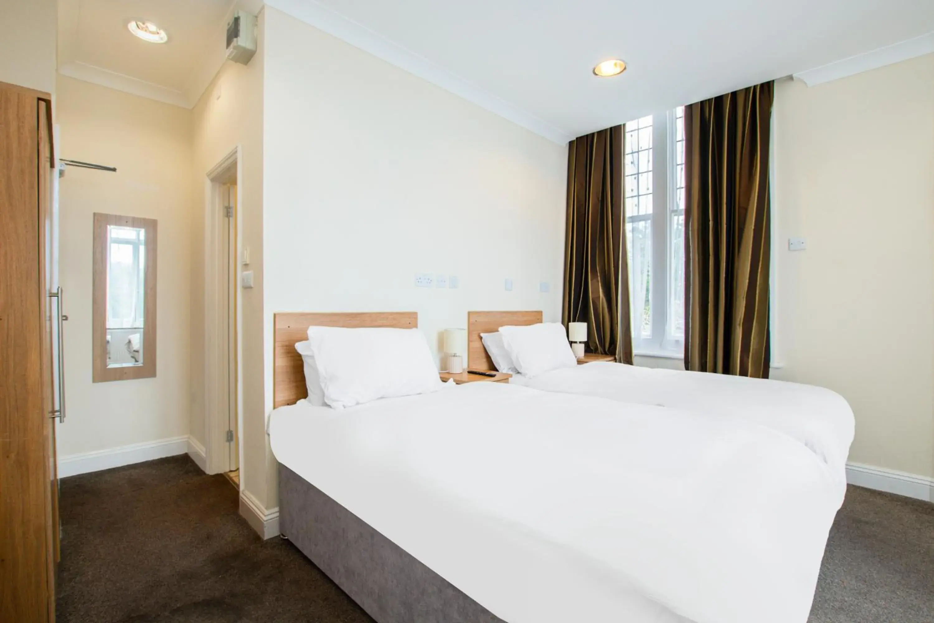 Bedroom, Bed in Russel Court Hotel Bournemouth Central Bedroom, Bed in Russel Court Hotel Bournemouth Central