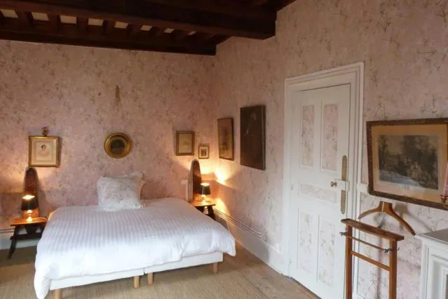 Bed in Hôtes de Montboulan