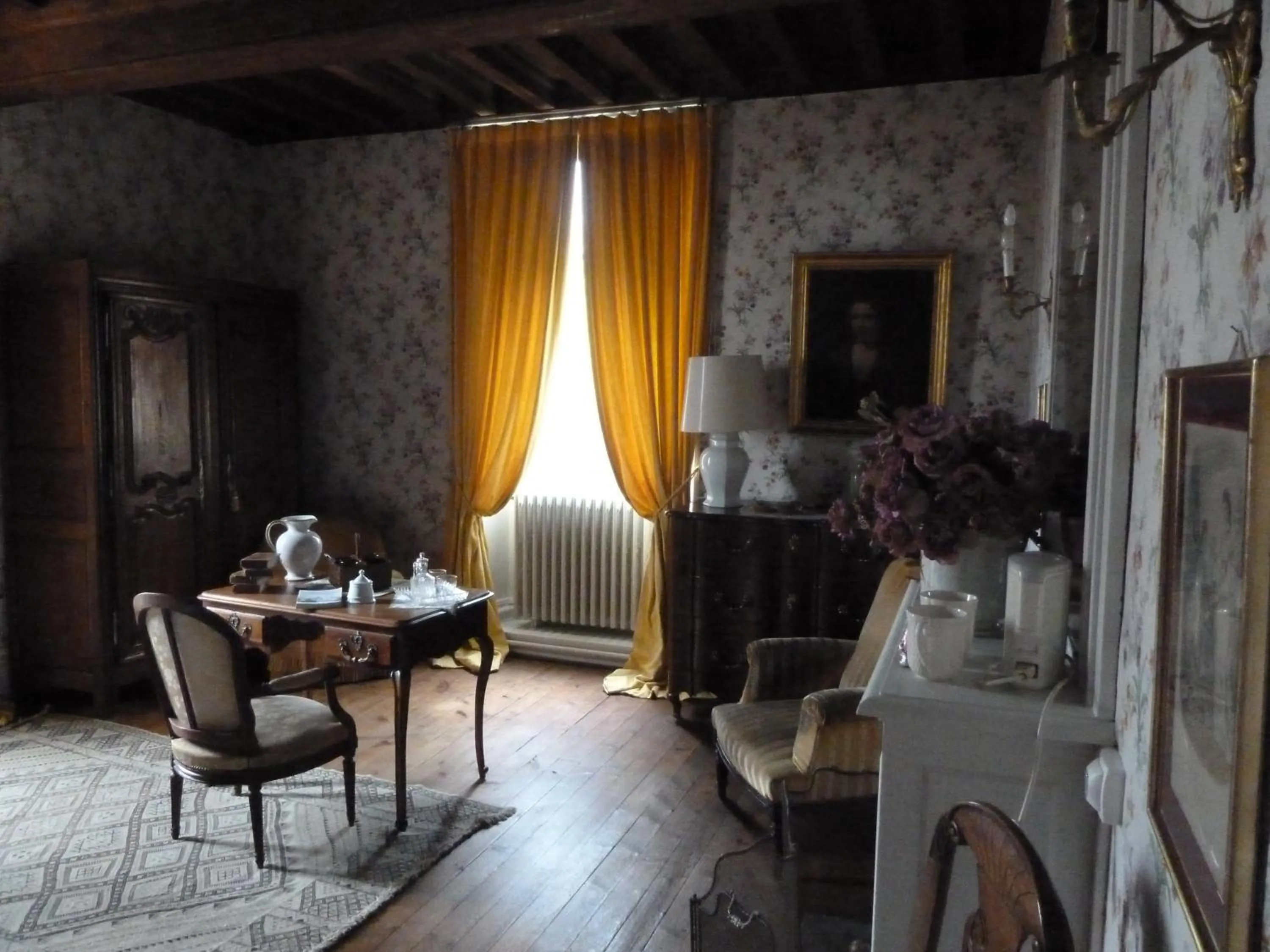 Bedroom in Hôtes de Montboulan