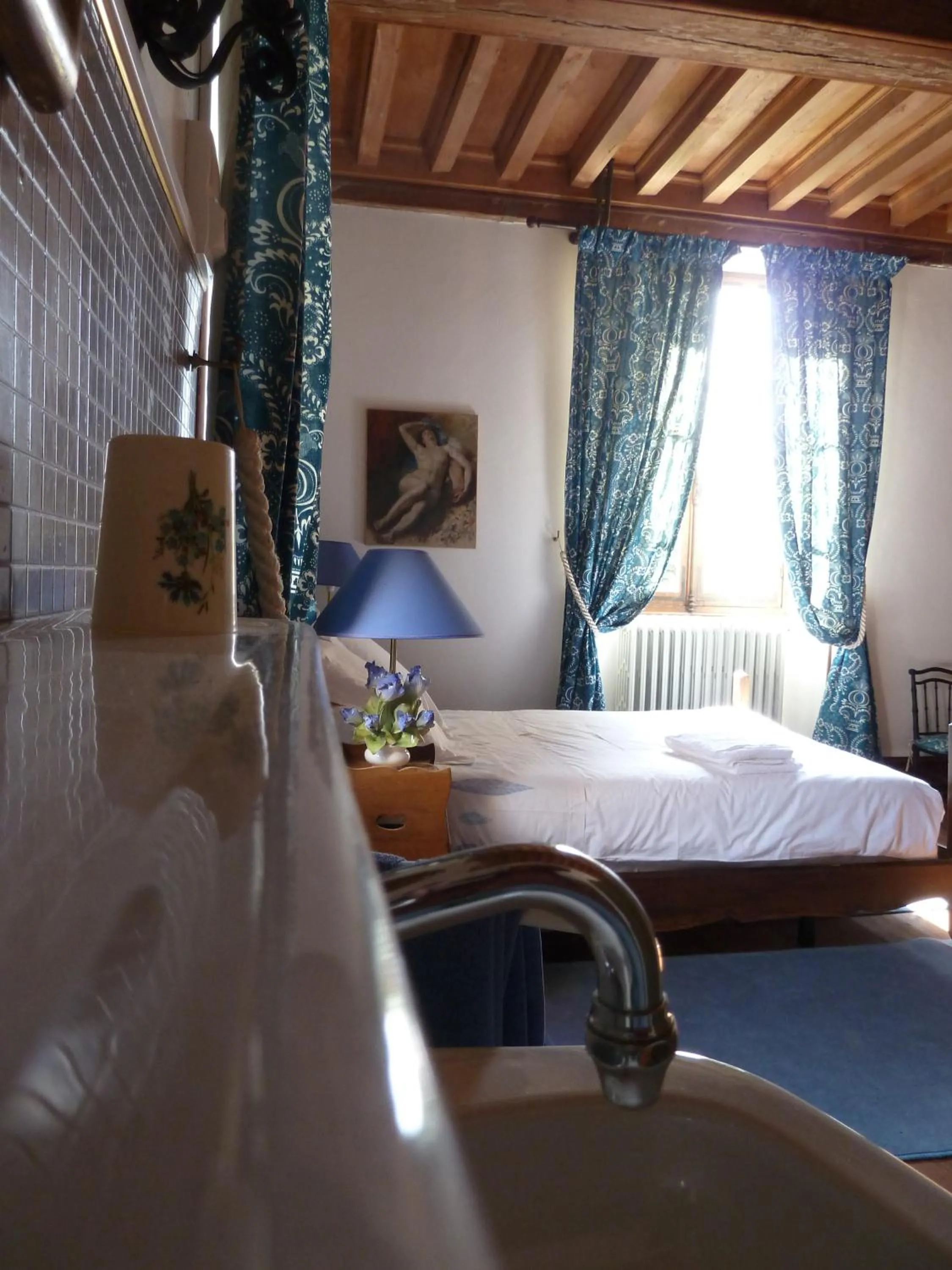 Bedroom, Bed in Hôtes de Montboulan
