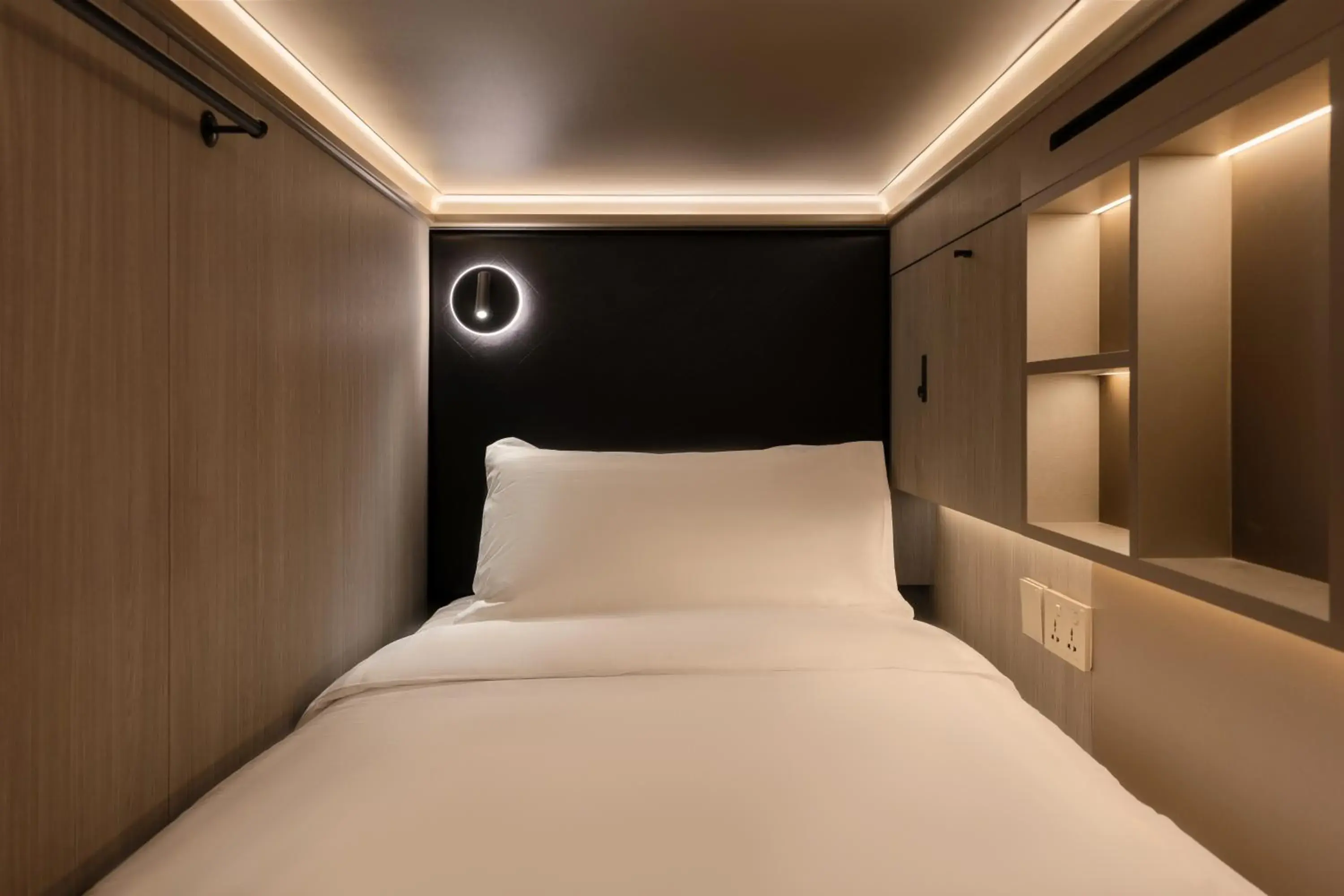 Single Capsule in Mixed Room in Cube Social Boutique Capsule Hotel at Boat Quay Single Capsule in Mixed Room in Cube Social Boutique Capsule Hotel at Boat Quay