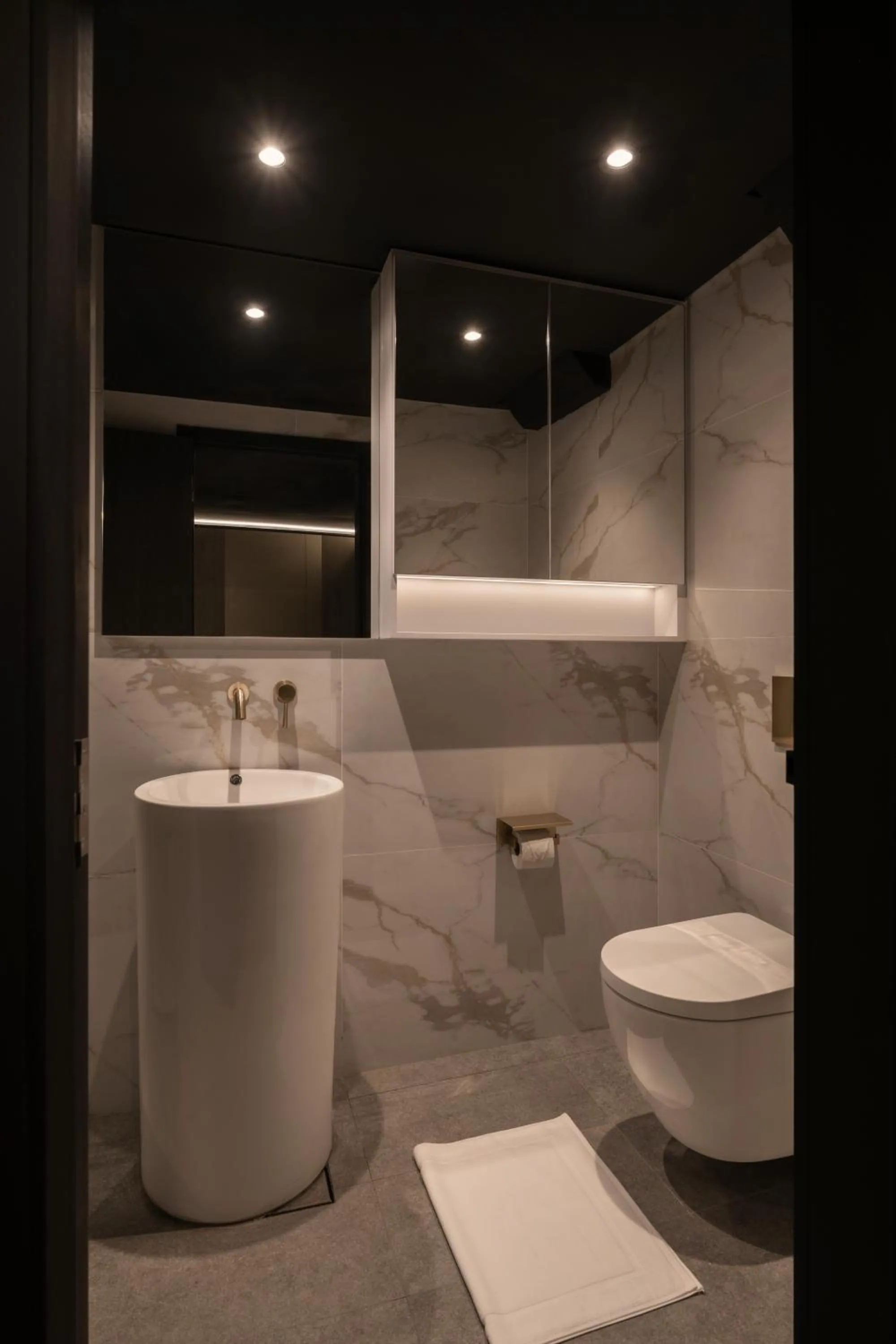 Cube Social Boutique Capsule Hotel at Boat Quay