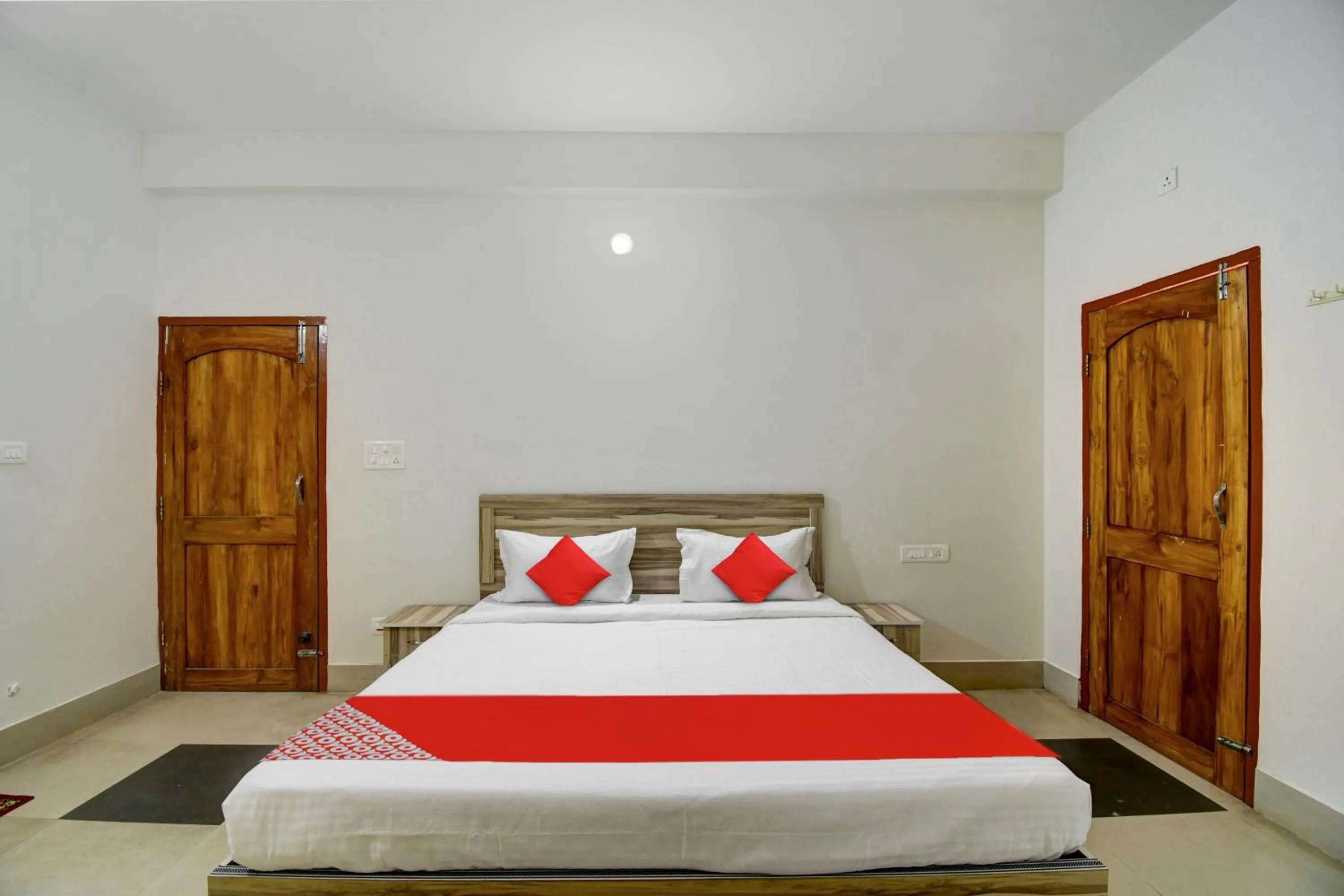 Bedroom, Bed in Hotel O Anvi