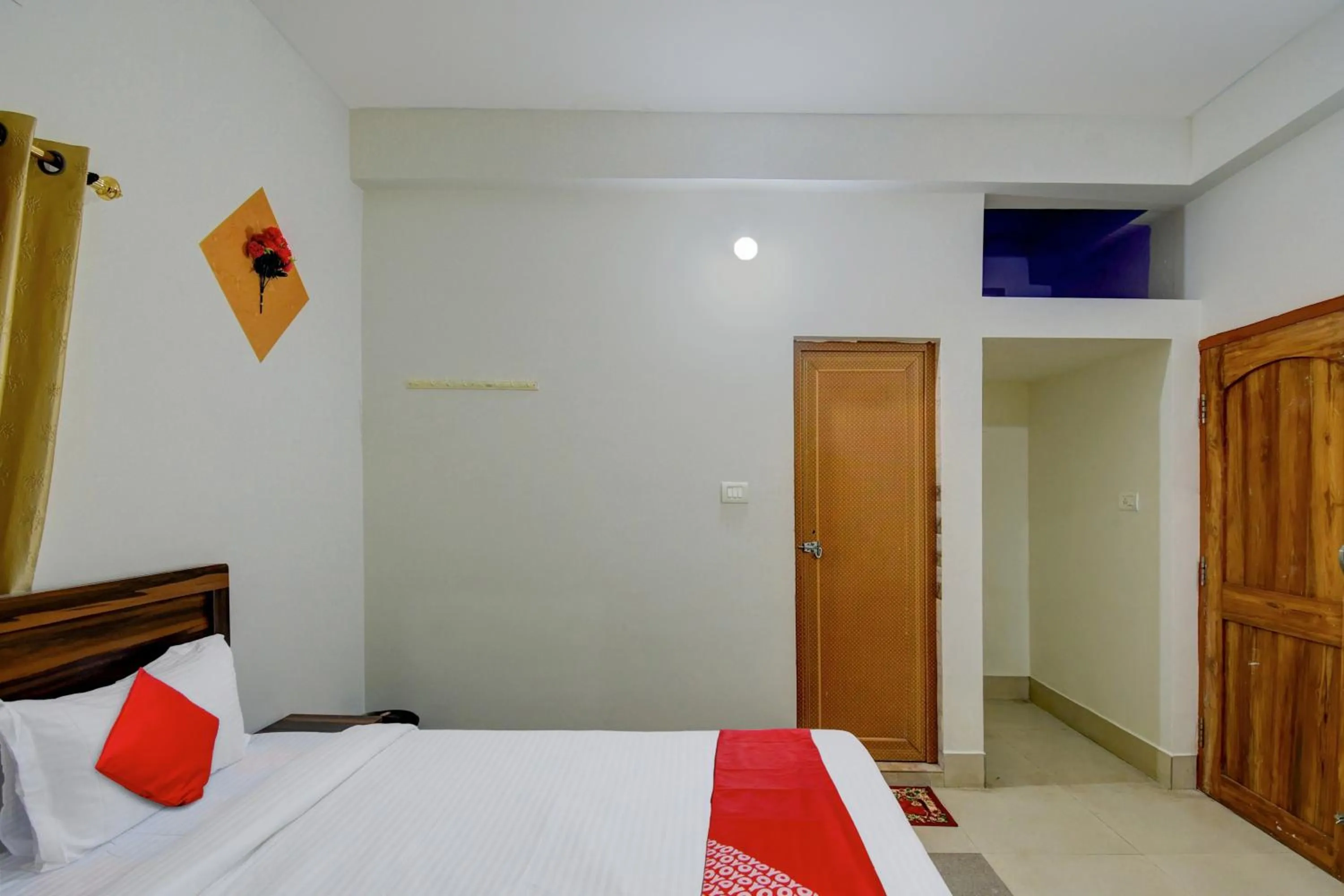 Bedroom, Bed in Super Hotel O Anvi