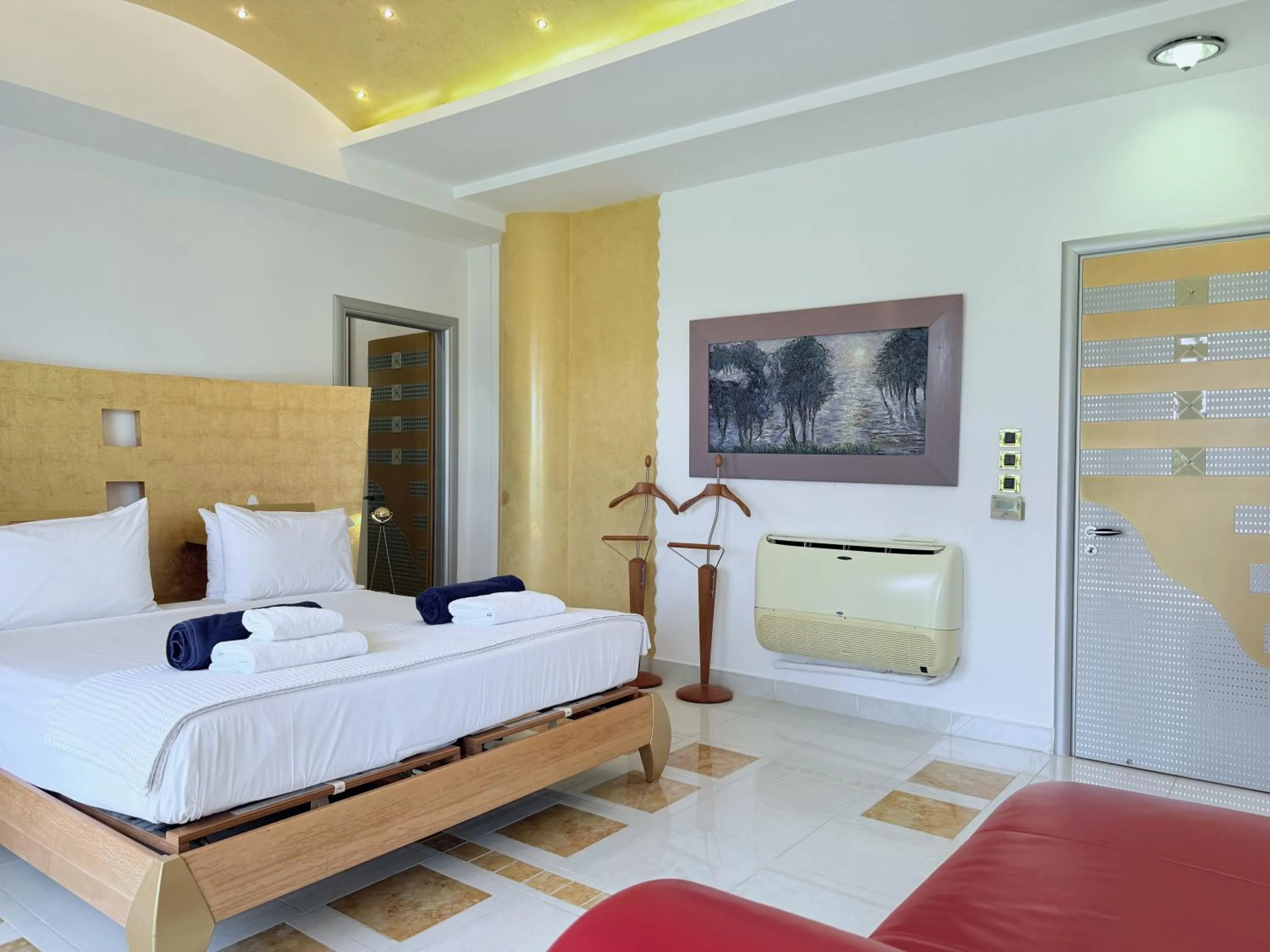 Bedroom, Bed in Grande Dame Villa of Rhodes