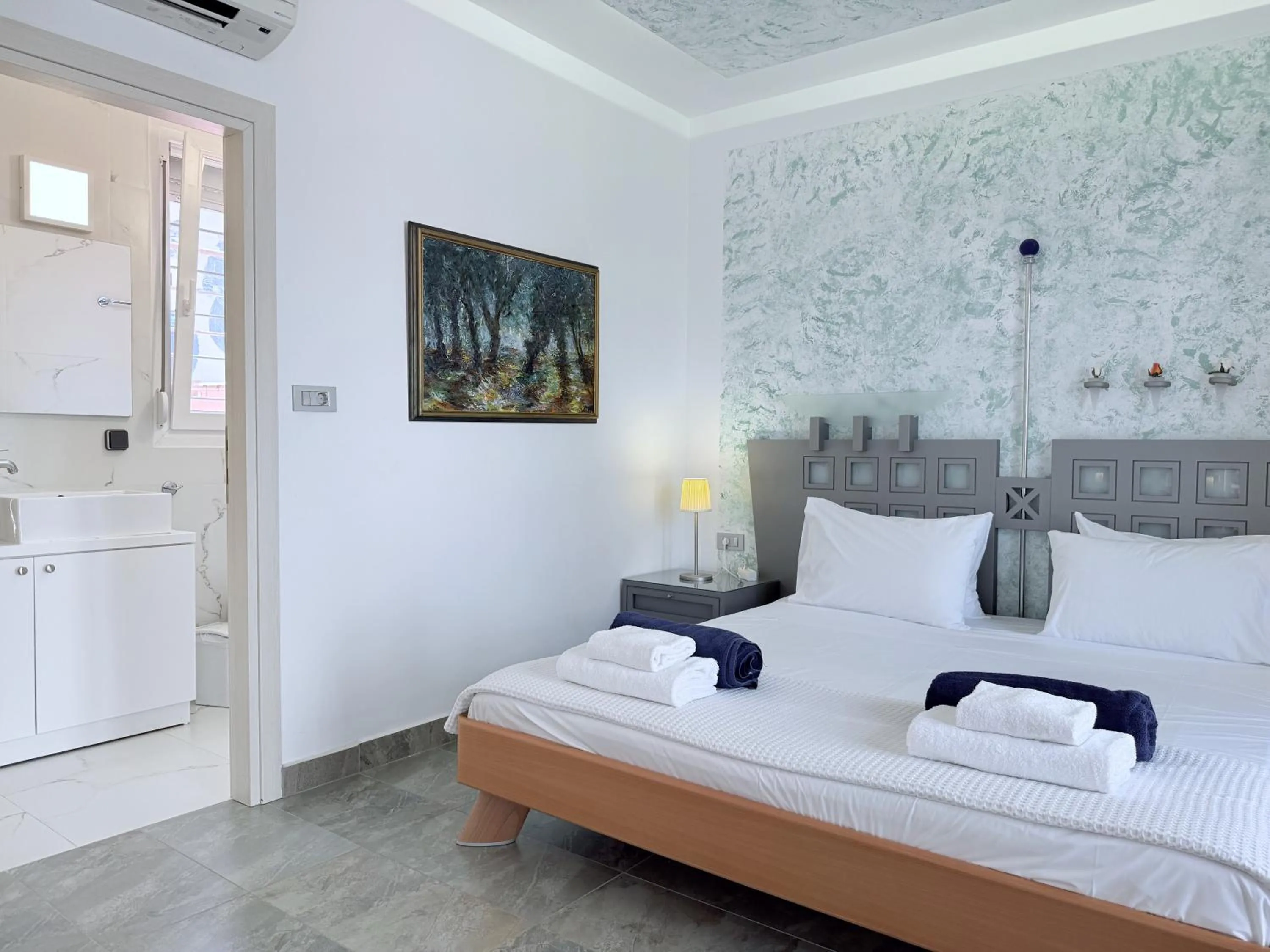 Bedroom, Bed in Grande Dame Villa of Rhodes