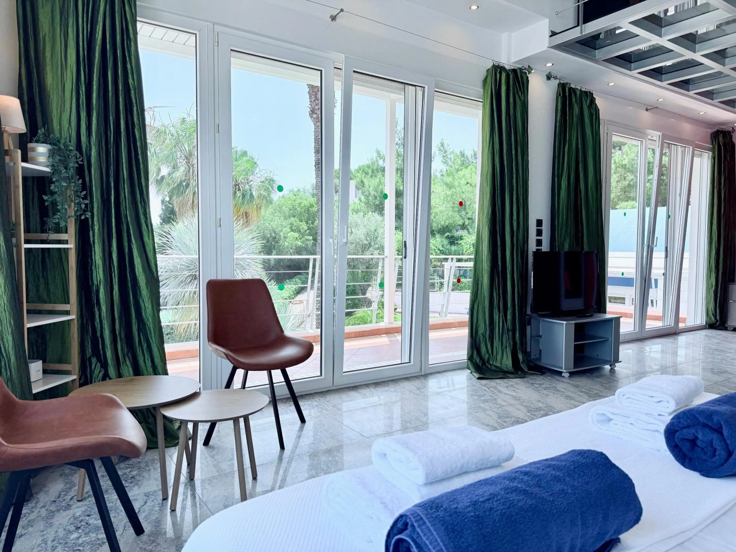 View (from property/room), Bed in Grande Dame Villa of Rhodes