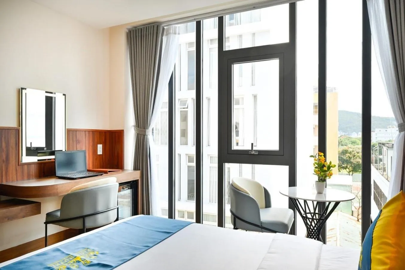 Bed in PLUS VUNG TAU HOTEL