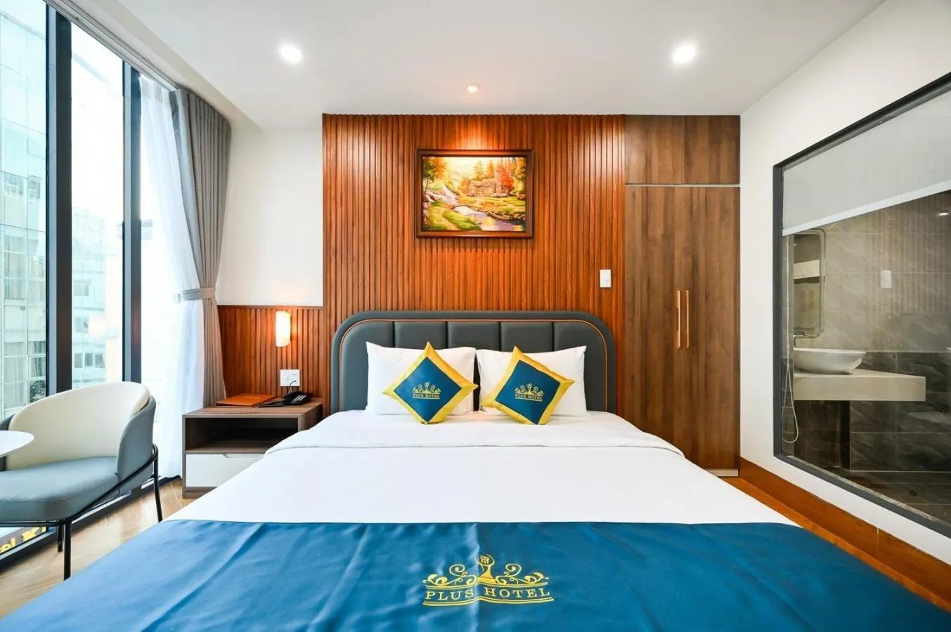 Bed in PLUS VUNG TAU HOTEL