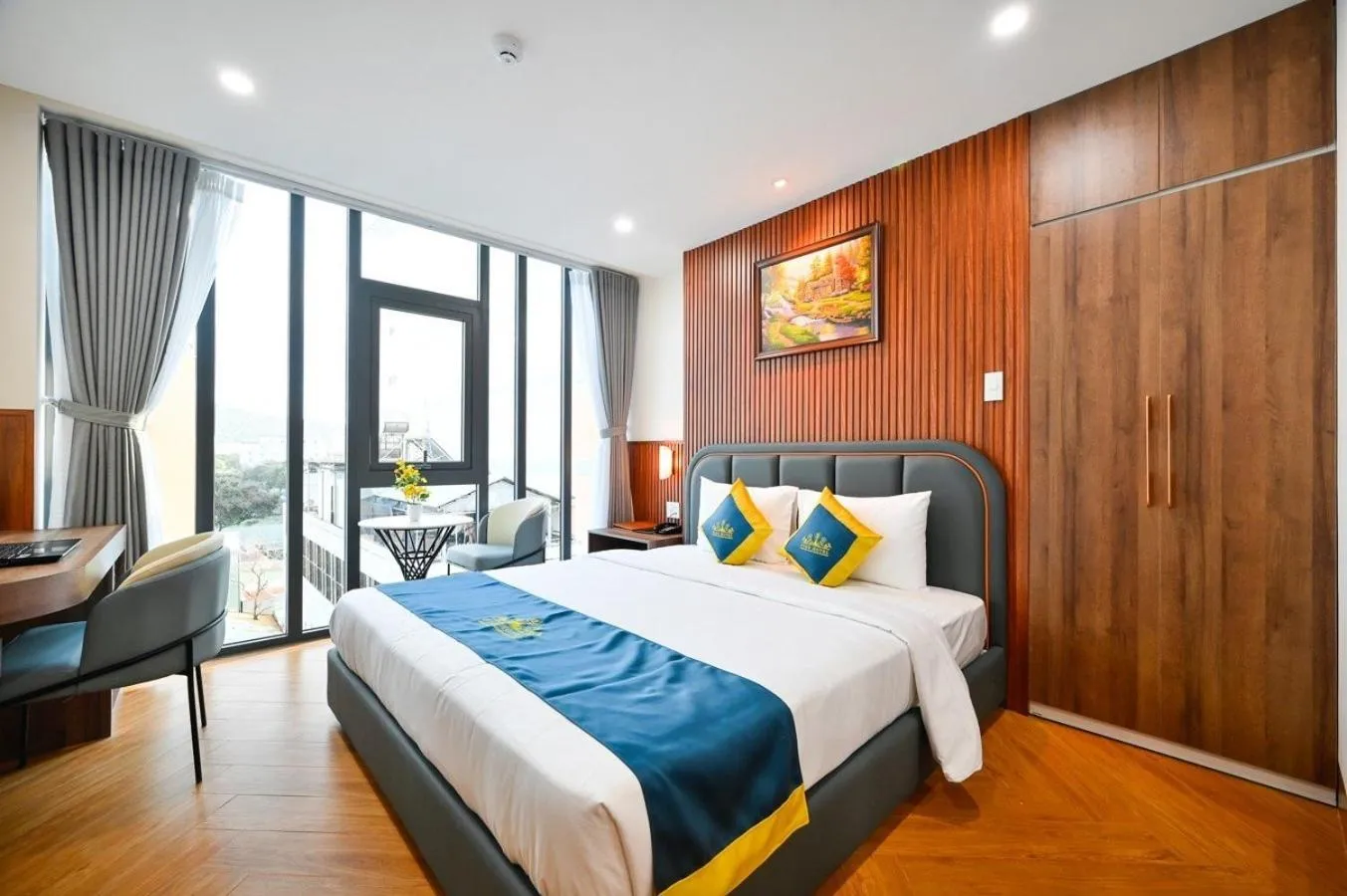 Bed in PLUS VUNG TAU HOTEL