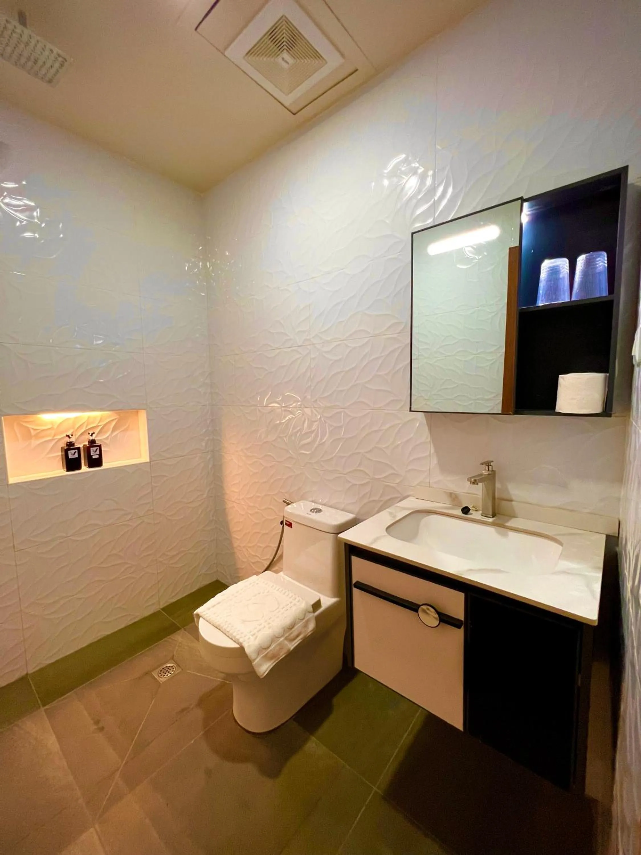 Vencejos Inn - El Nido