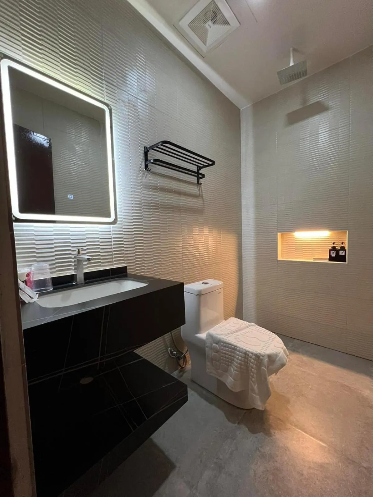 Vencejos Inn - El Nido