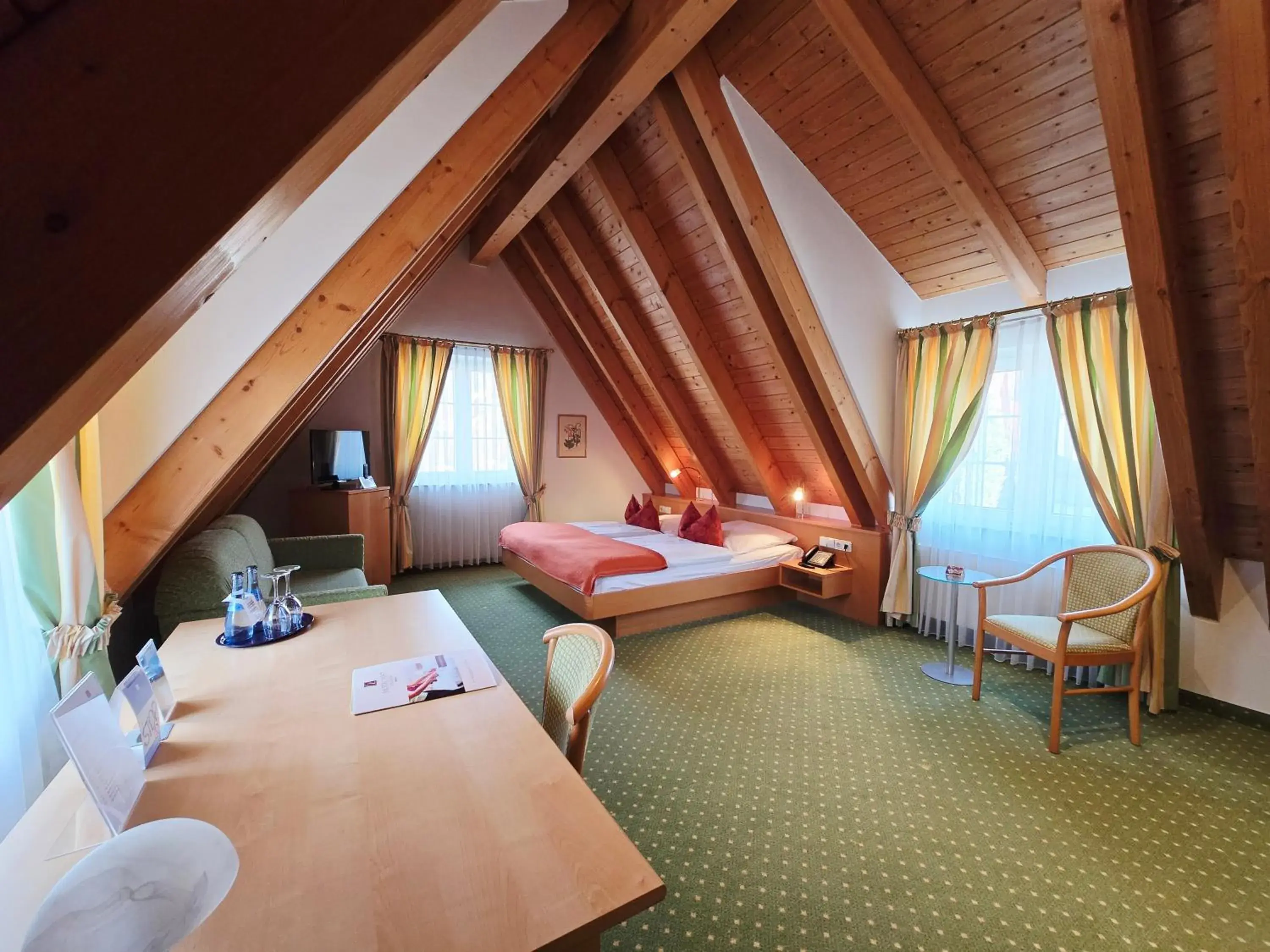 Double Room in Hotel Post Jungingen Double Room in Hotel Post Jungingen