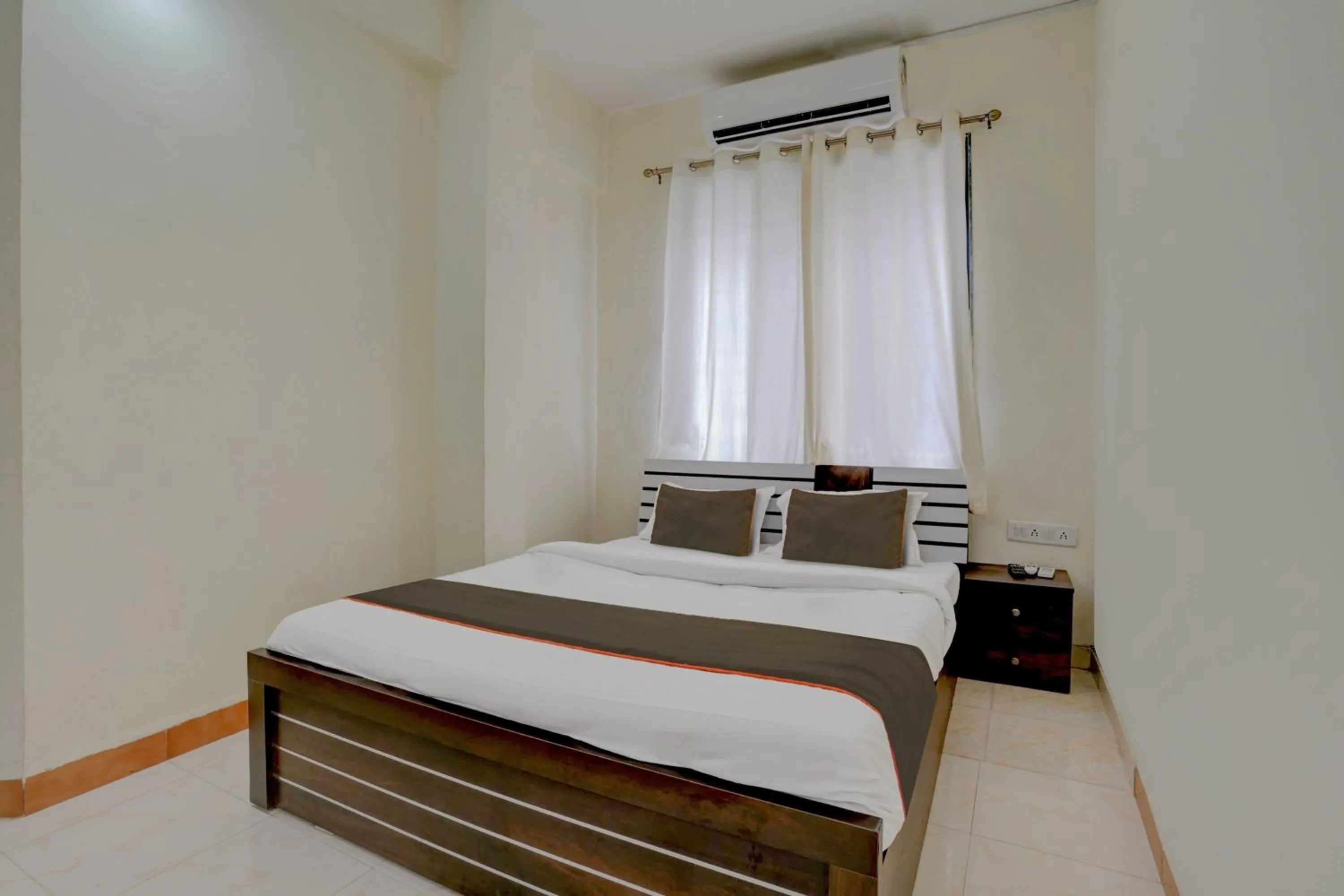 Bedroom, Bed in Collection O Krupa Lodge