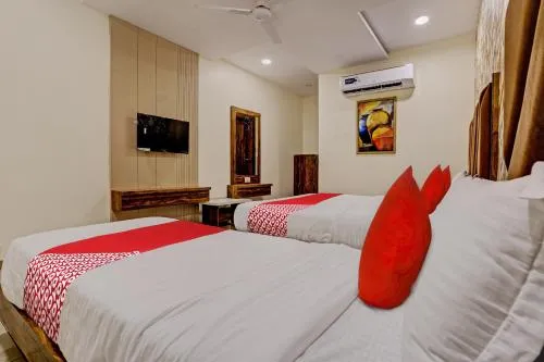 Hotel O RR