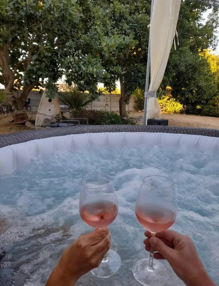 Swimming Pool in Celtine