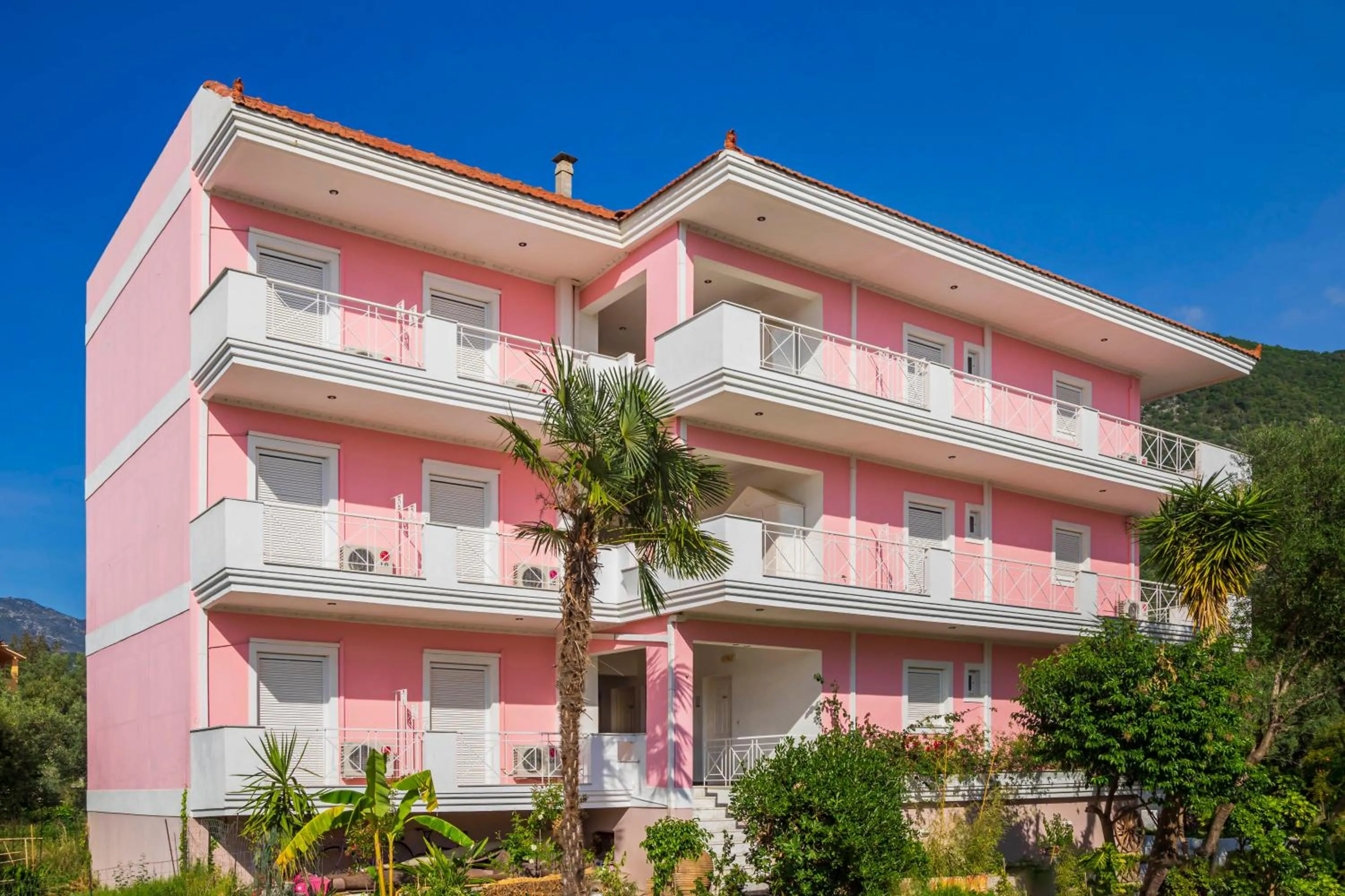 Dionysos Studios Apartments Nidri Lefkas