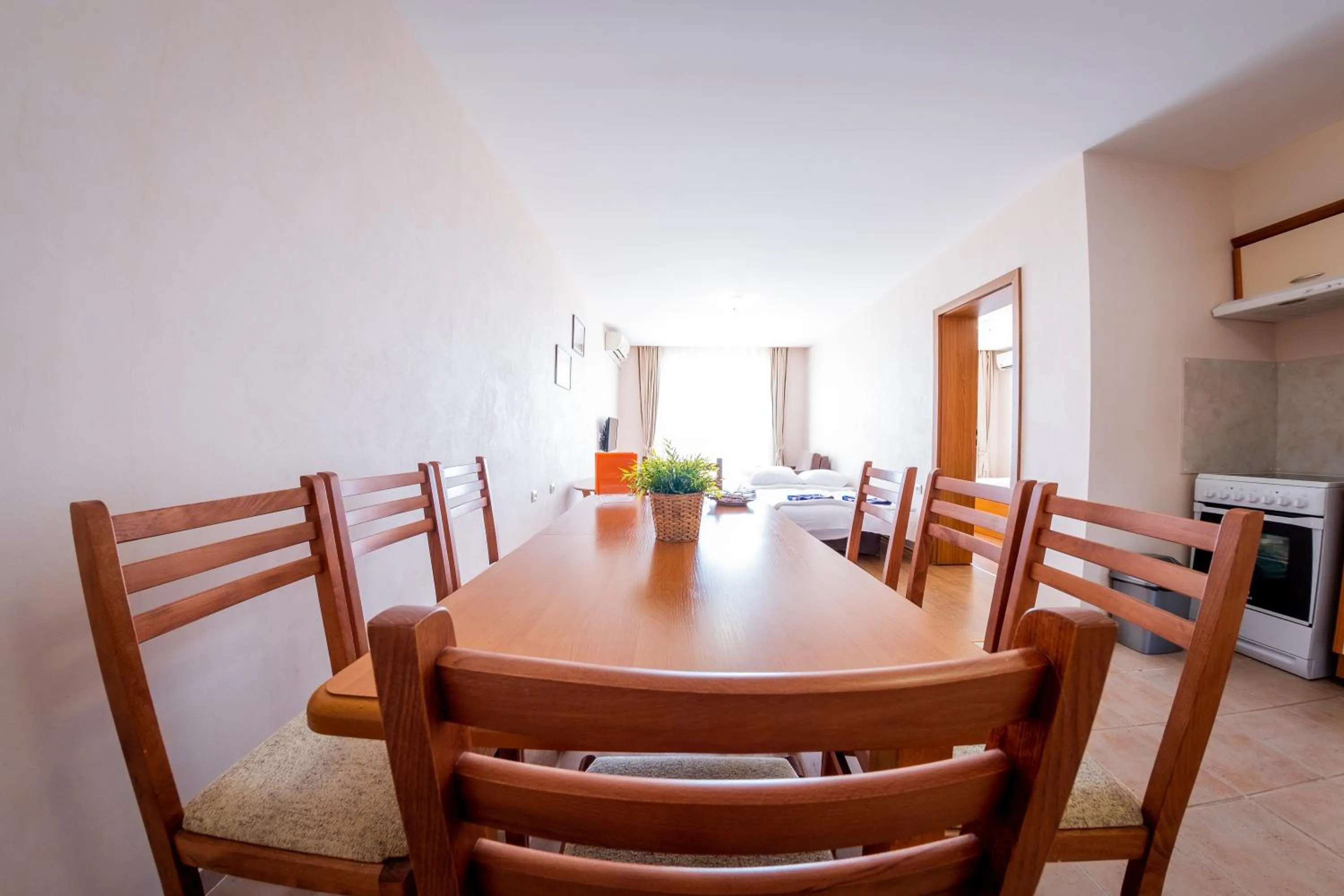 Dining area in Prestige Sands Resort