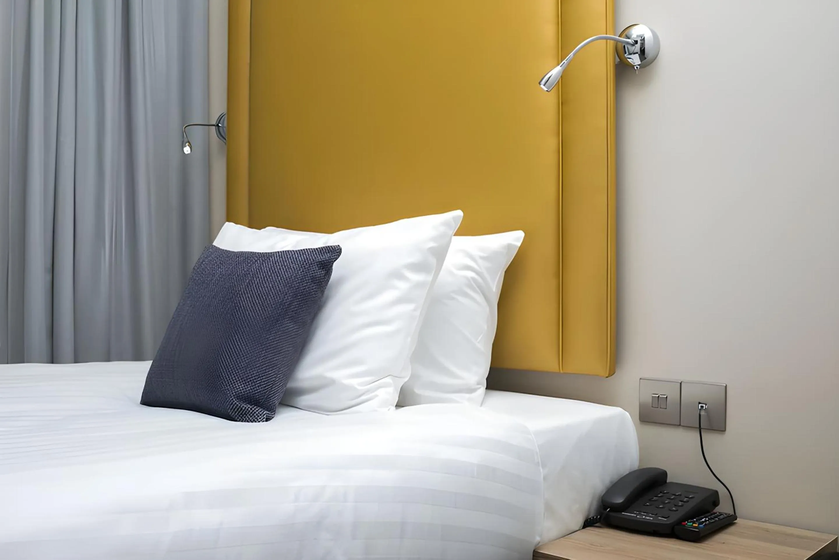 Bedroom, Bed in The Chapter Hotels - London Hyde Park