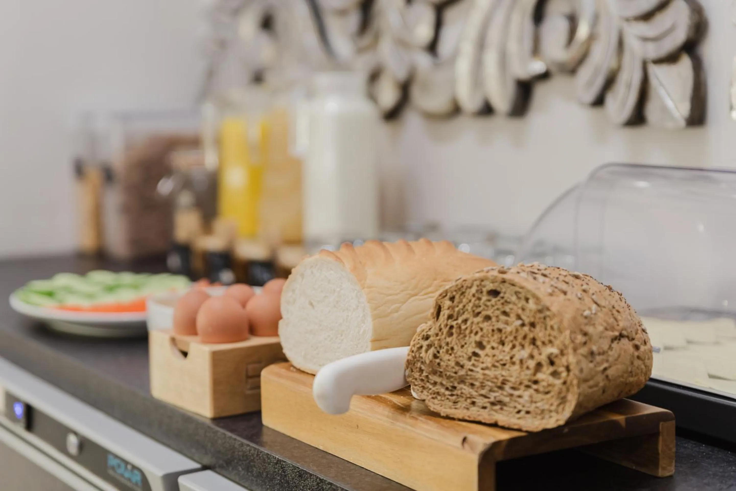 Breakfast in The Chapter Hotels - London Hyde Park