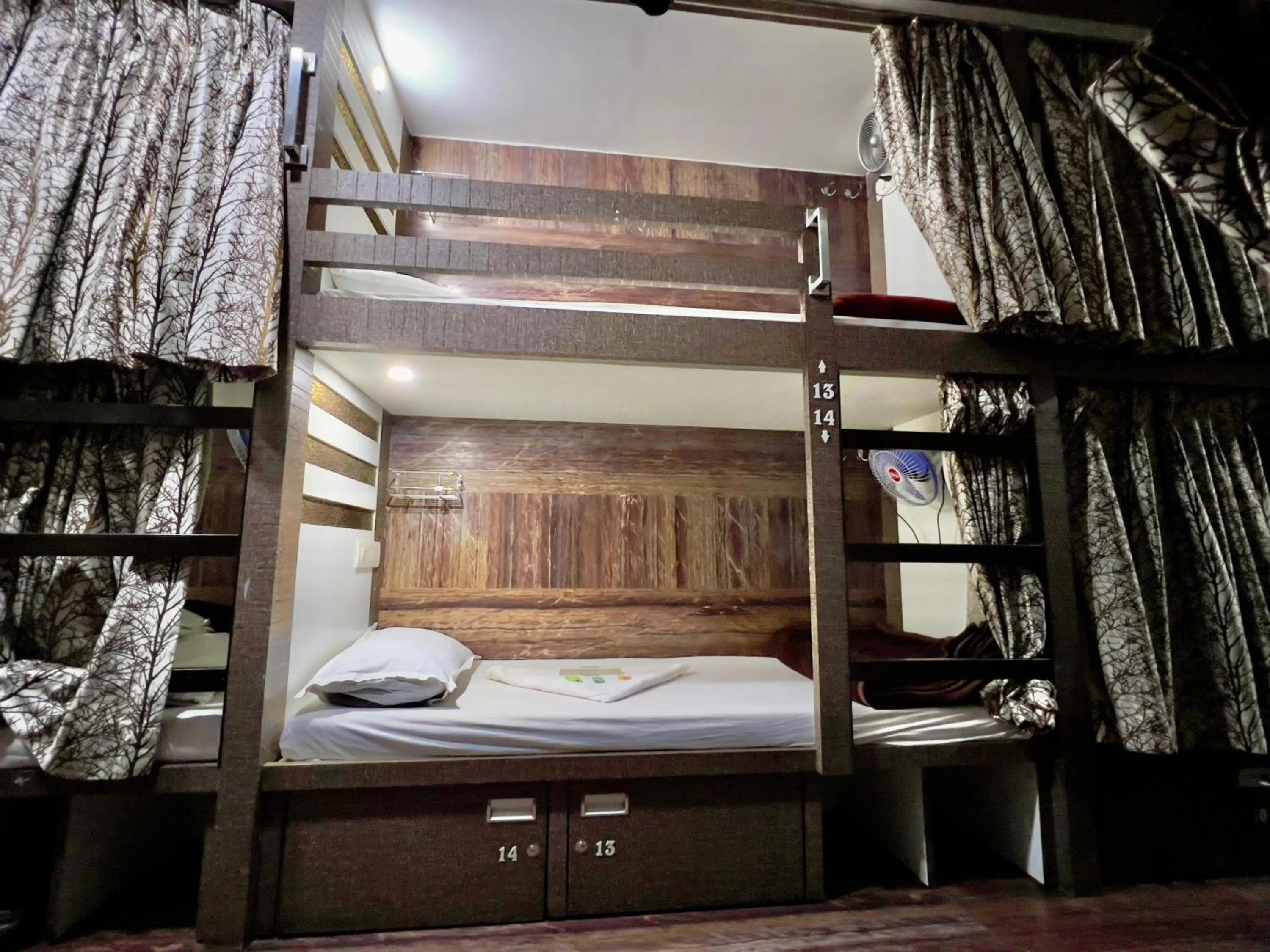 Bed in HOTEL REST INN