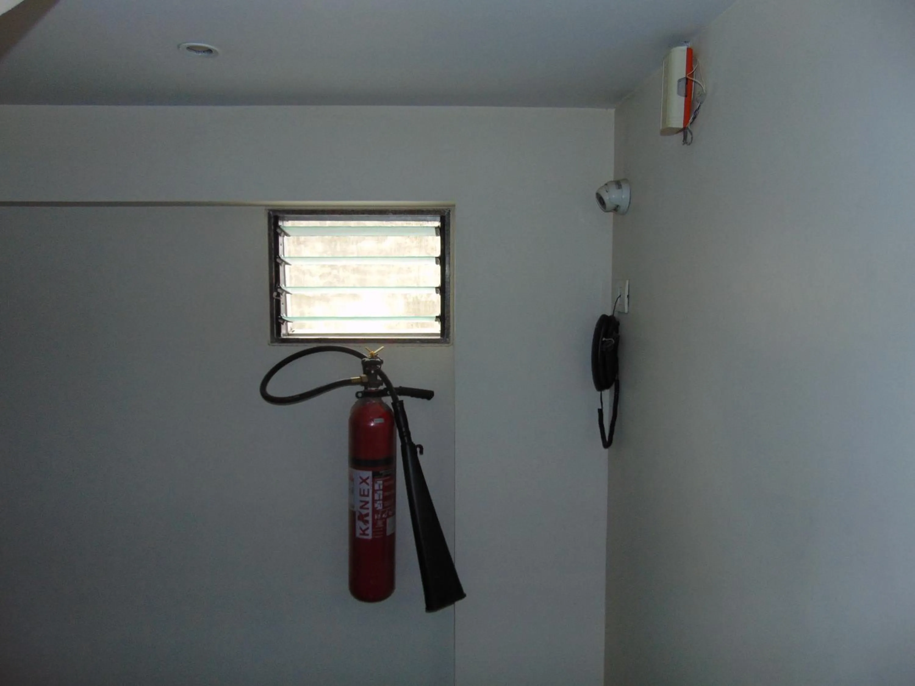 flat iron in HOTEL REST INN