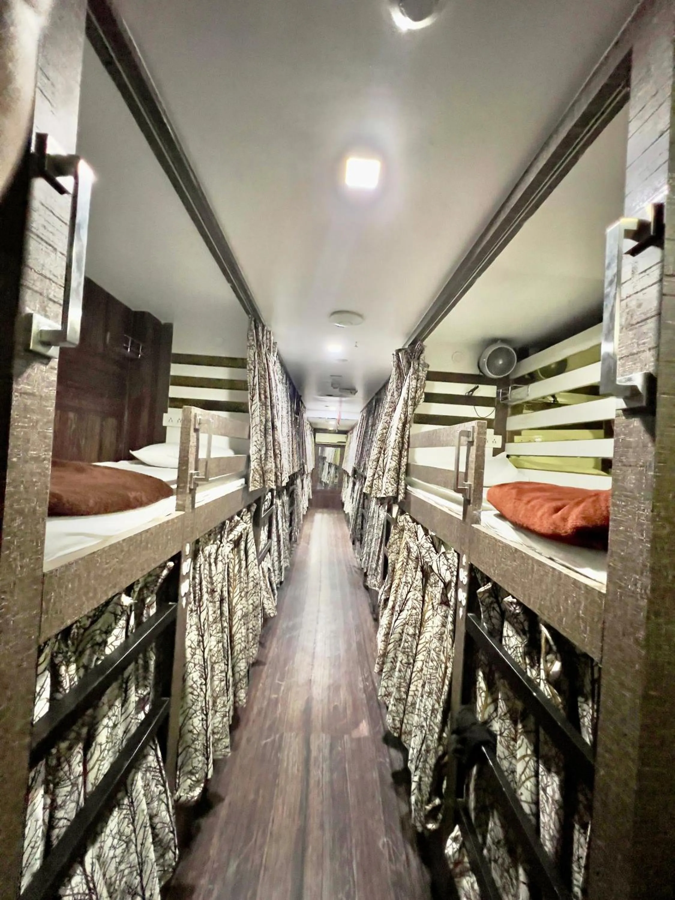 Bed in HOTEL REST INN