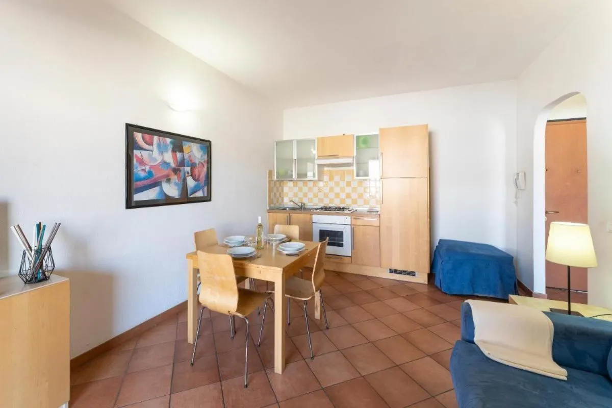 Relaxing Cristal Bedroom apartment sleeps 5 persons