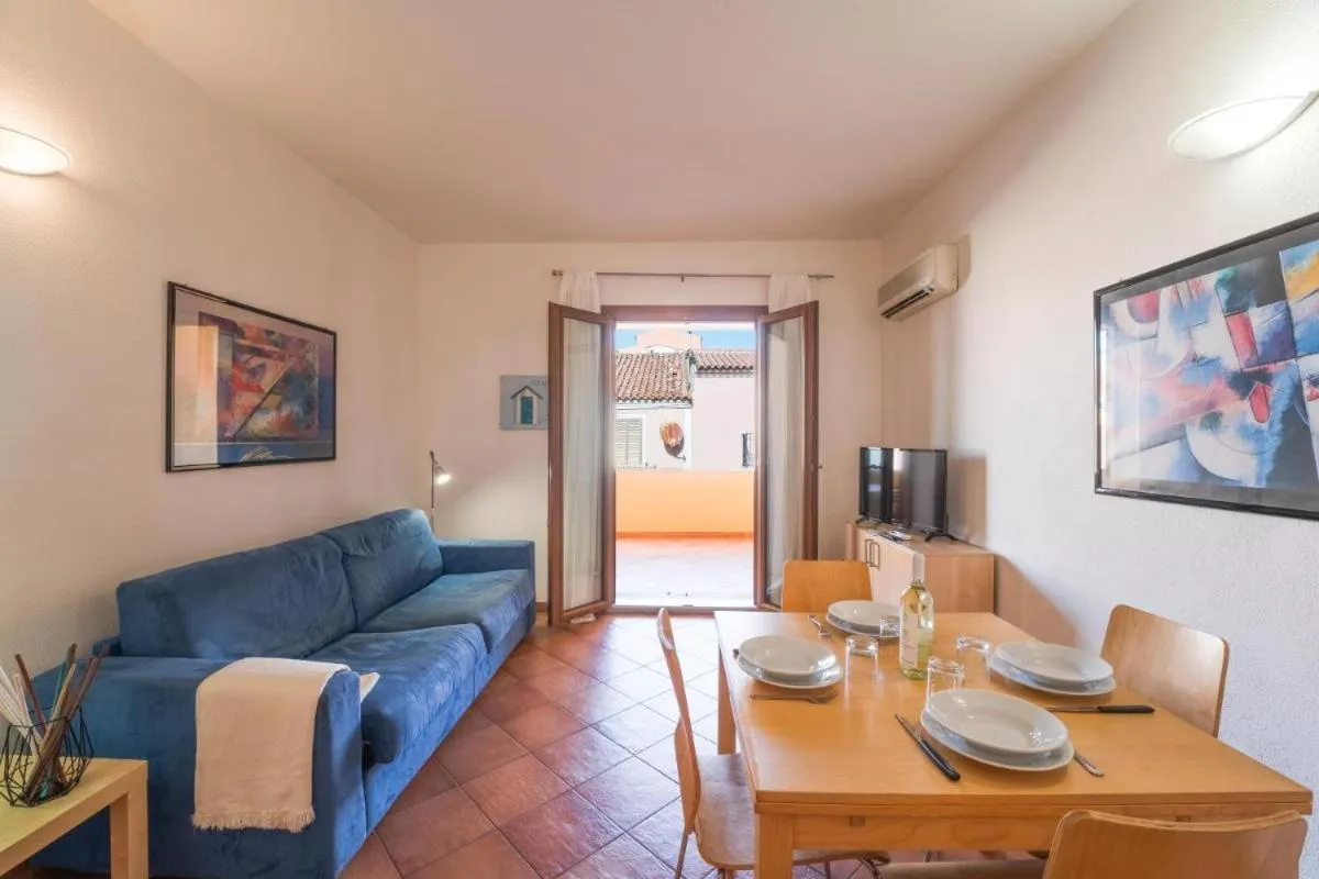 Relaxing Cristal Bedroom apartment sleeps 5 persons