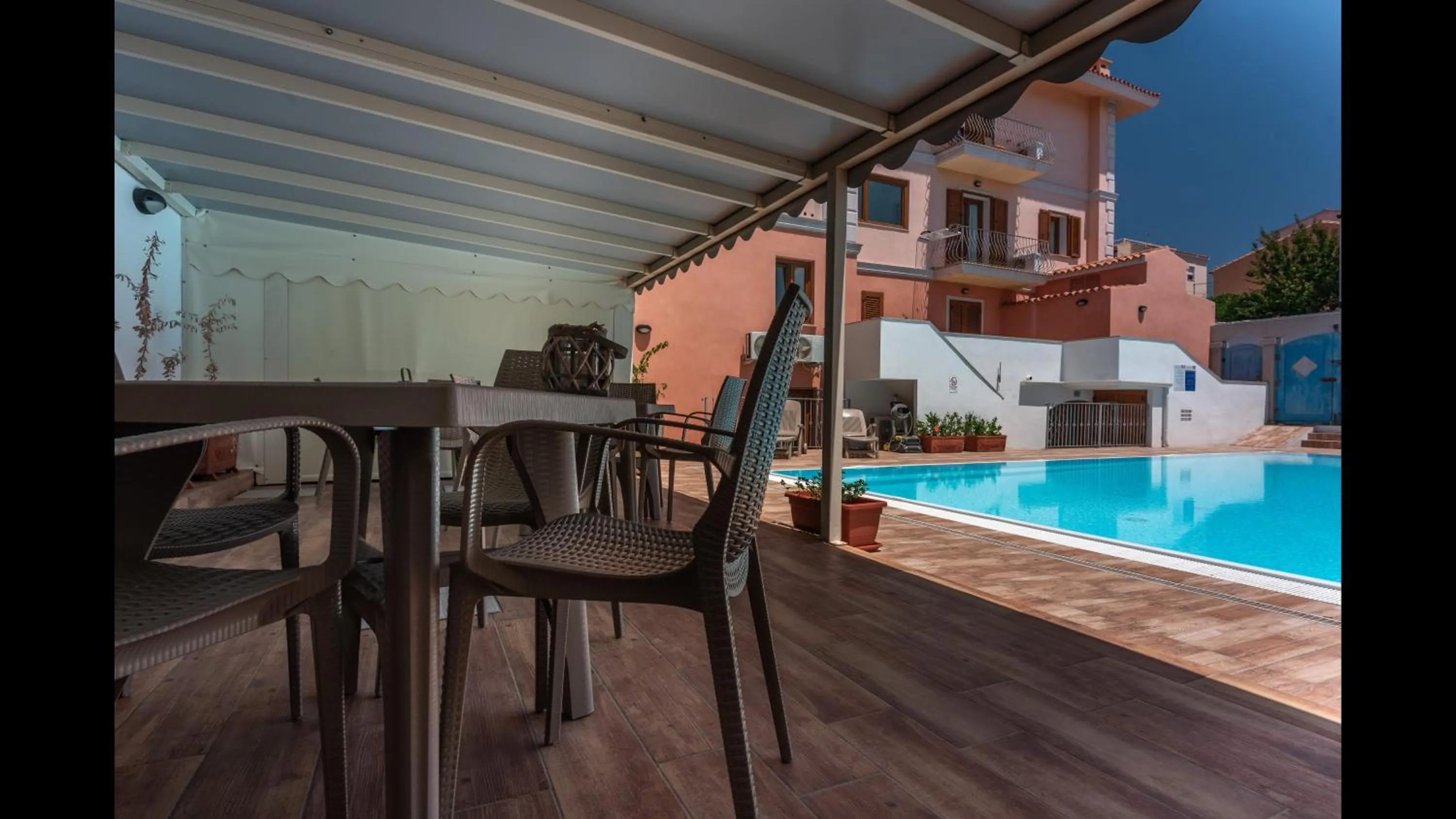 Relaxing Cristal Bedroom apartment sleeps 5 persons