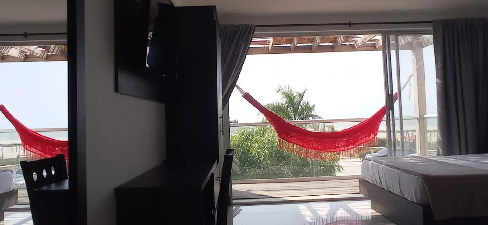 Balcony/Terrace, Bed in Hotel Castillo del Mar